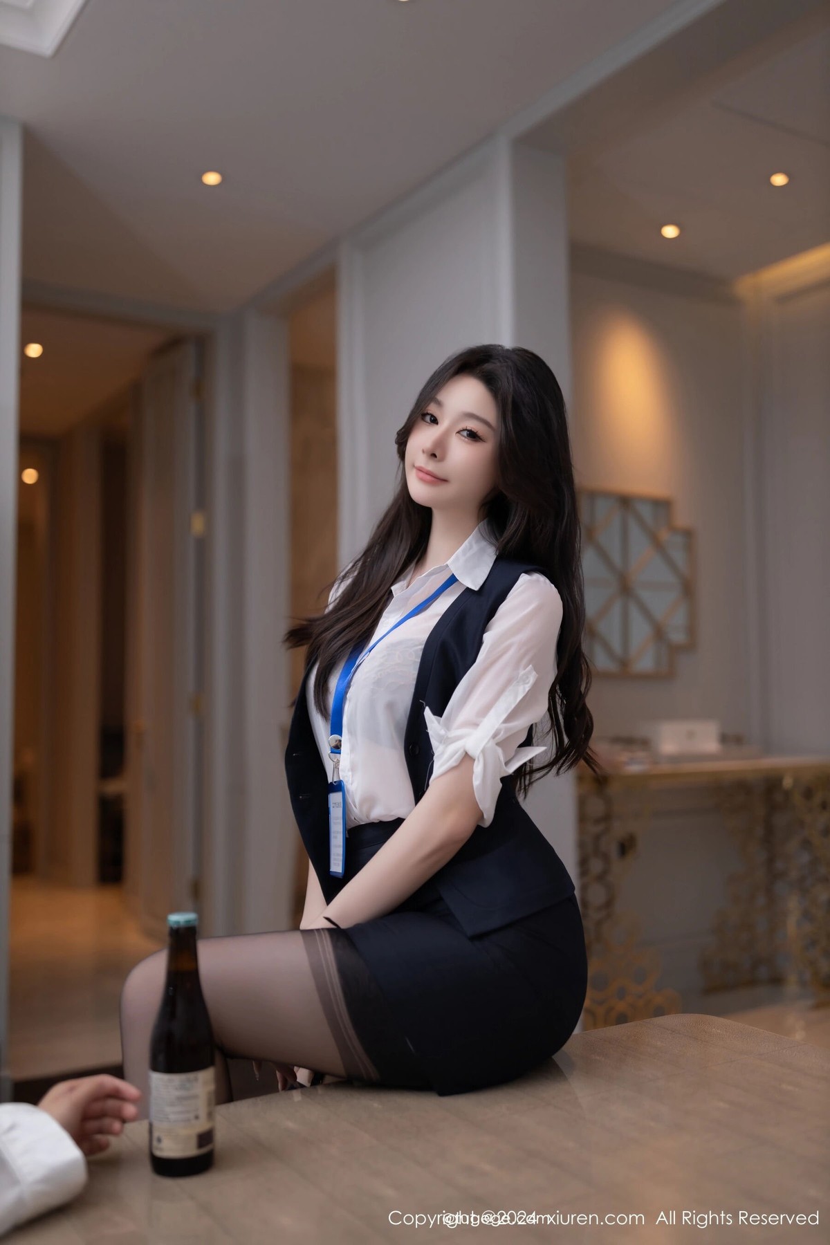 【XiuRen秀人網】20240704Vol8808小逗逗【80P】-[秀人套图]