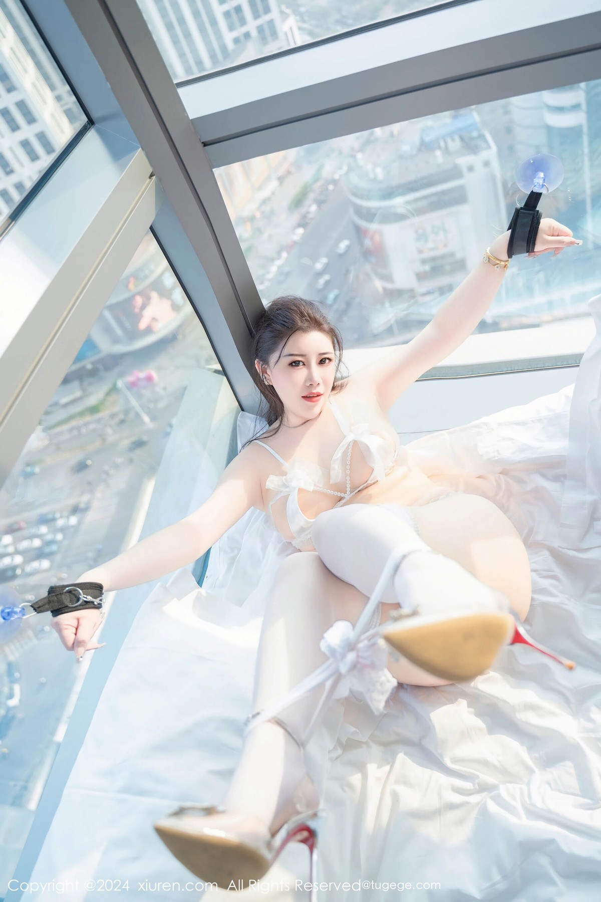 【XiuRen秀人網】20240710Vol8837王婉悠Queen【82P】-[秀人套图]