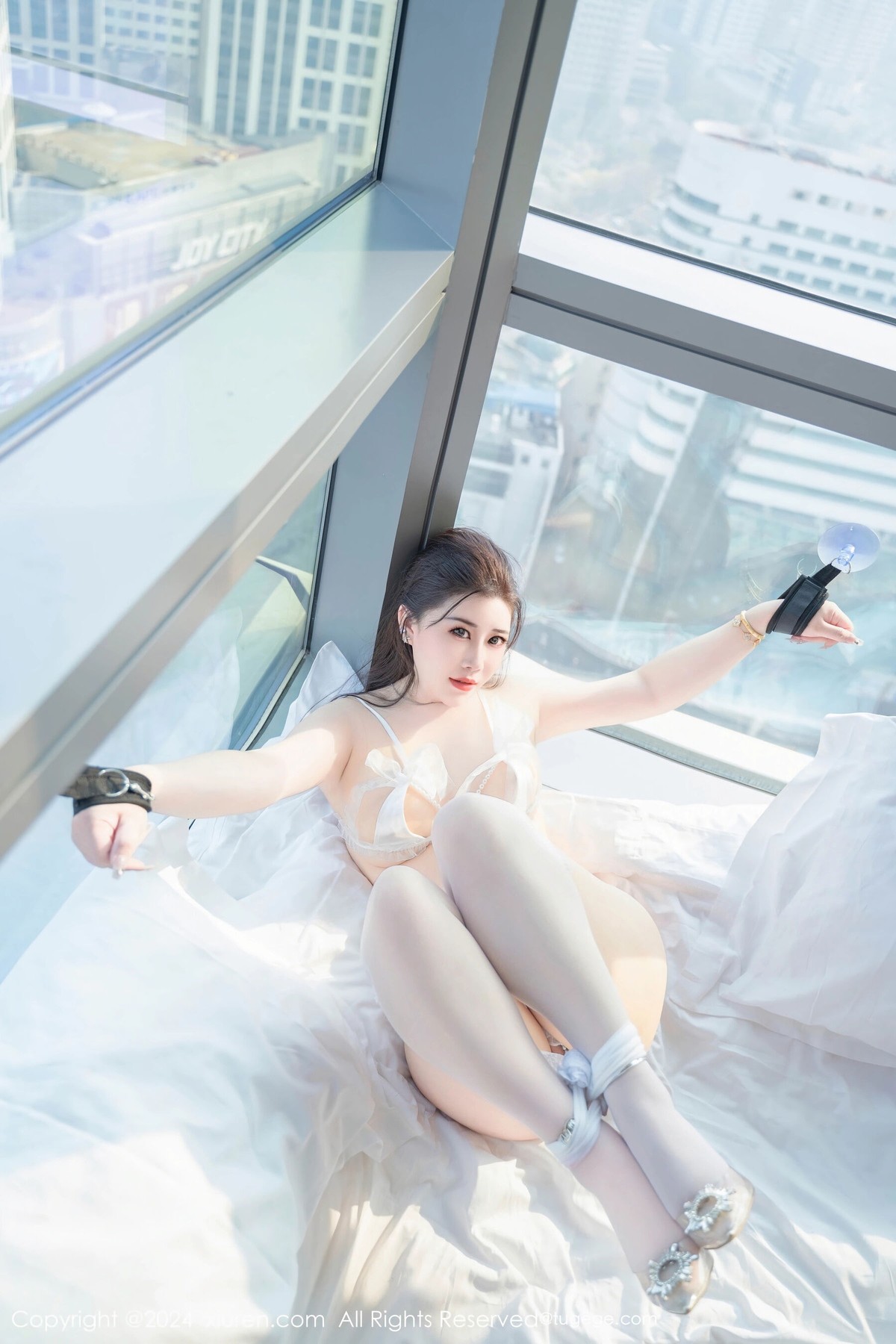 【XiuRen秀人網】20240710Vol8837王婉悠Queen【82P】-[秀人套图]