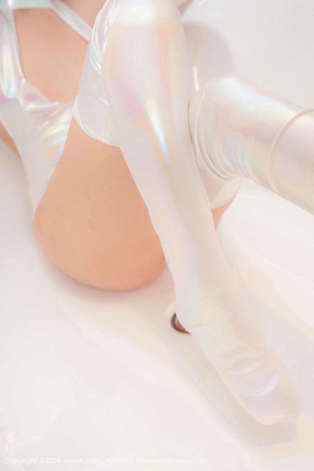 【XiuRen秀人網】20240711Vol8840徐若兮【75P】-[秀人套图]