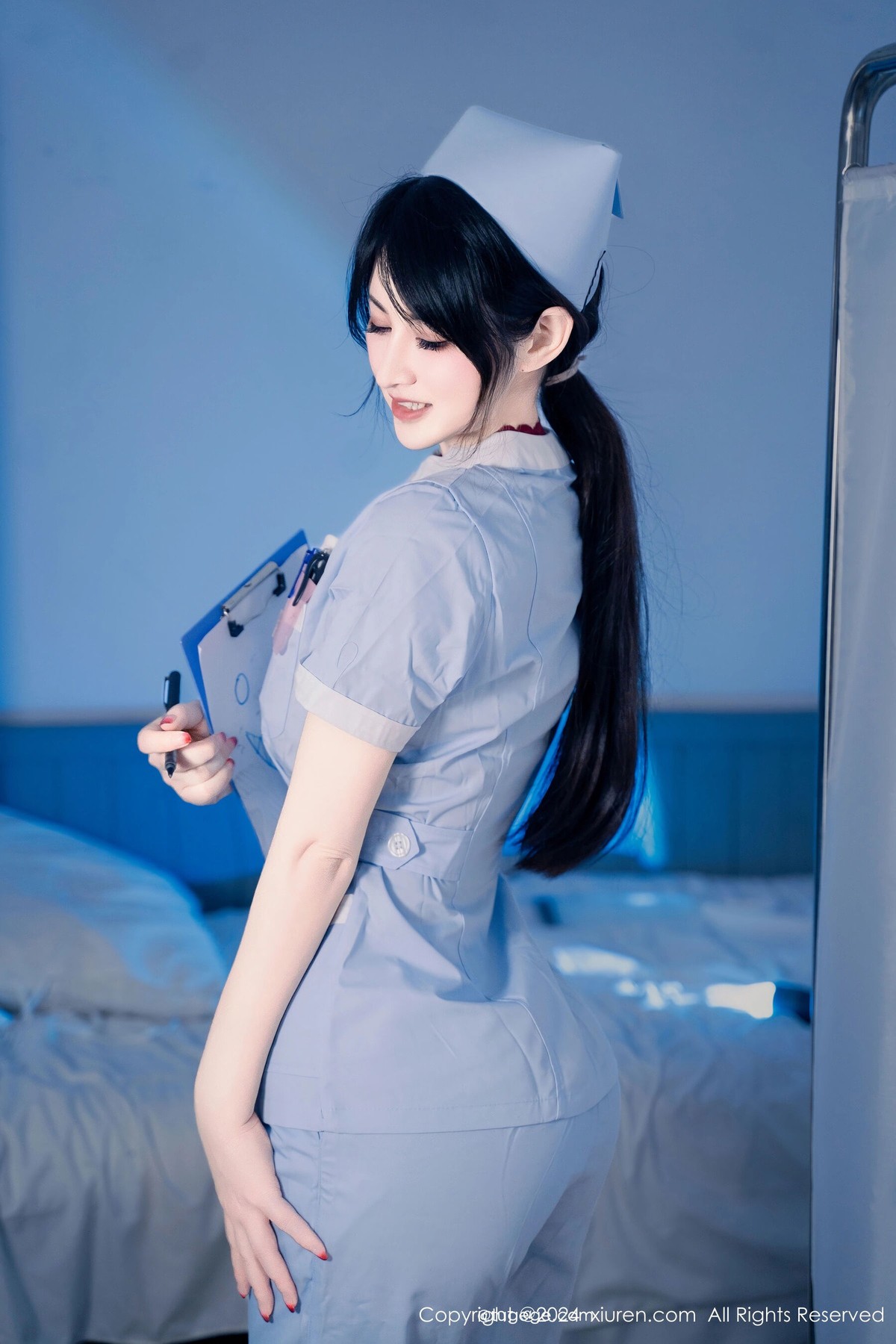 【XiuRen秀人網】20240715Vol8859詩詩kiki【114P】-[秀人套图]