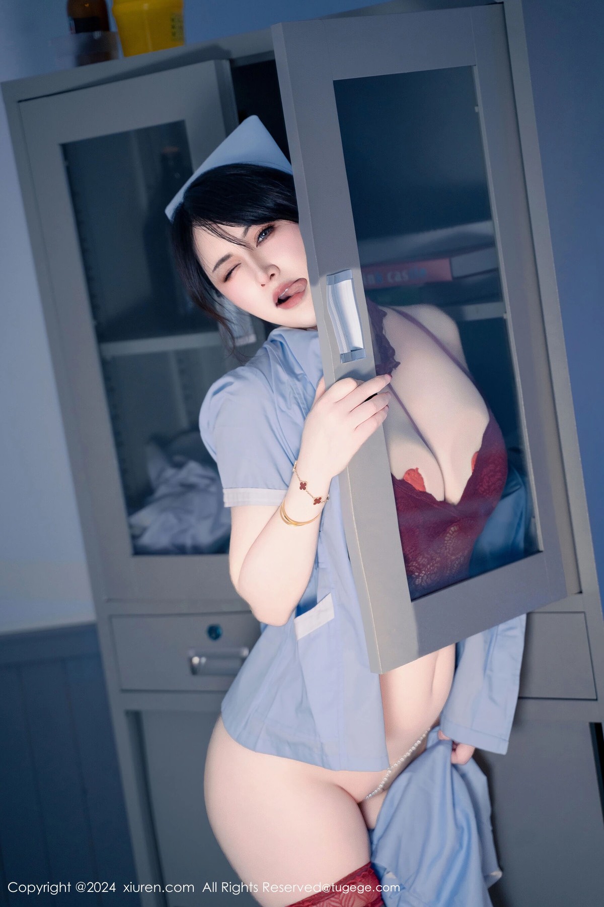 【XiuRen秀人網】20240715Vol8859詩詩kiki【114P】-[秀人套图]