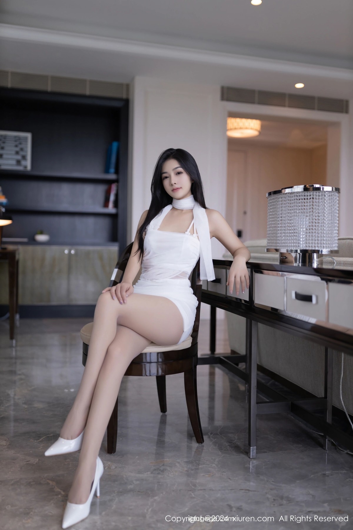 【XiuRen秀人網】20240717Vol8875譚小靈【79P】-[秀人套图]