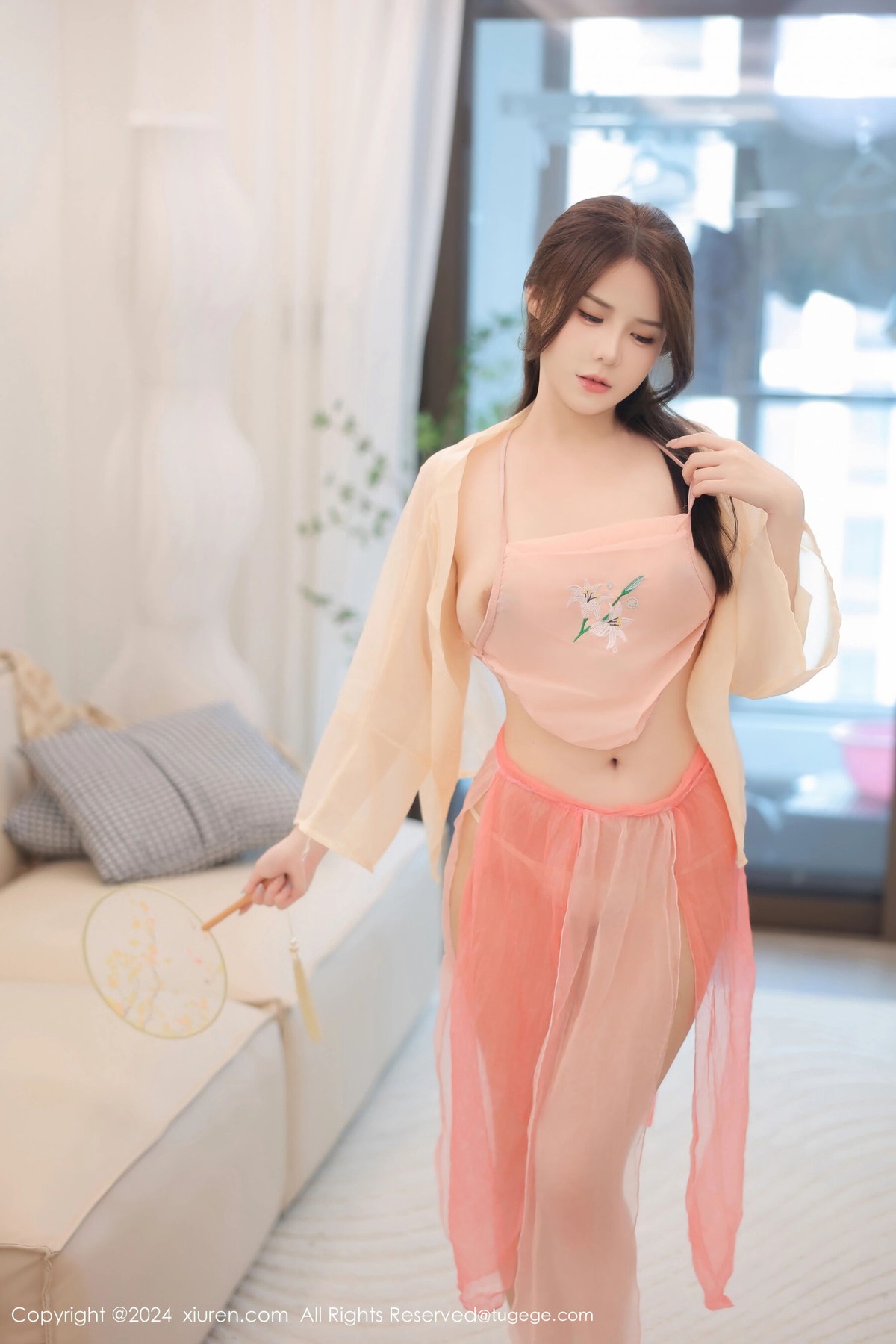 【XiuRen秀人網】20240724Vol8906軟軟醬【89P】-[秀人套图]