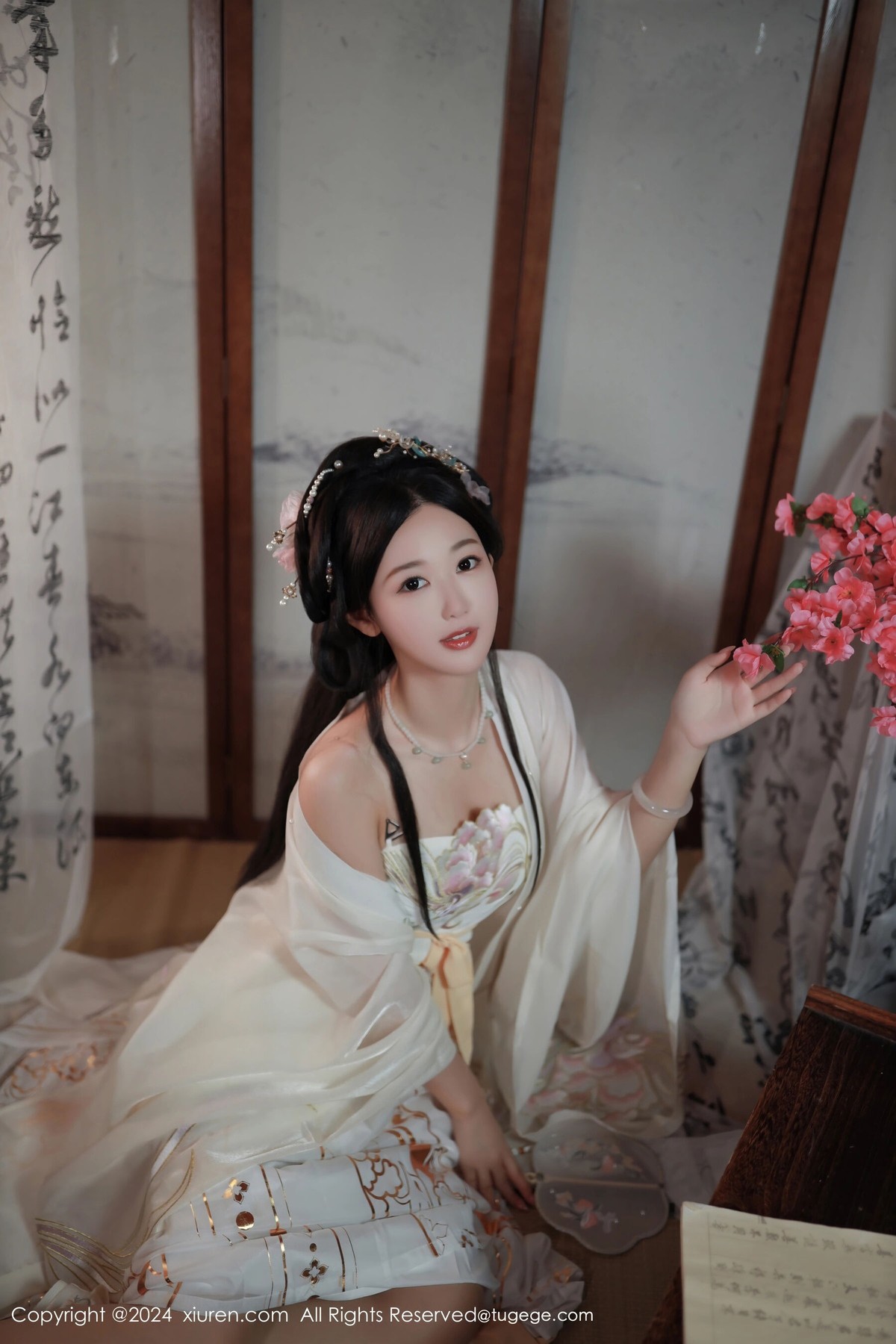 【XiuRen秀人網】20240722Vol8898唐安琪【81P】-[秀人套图]