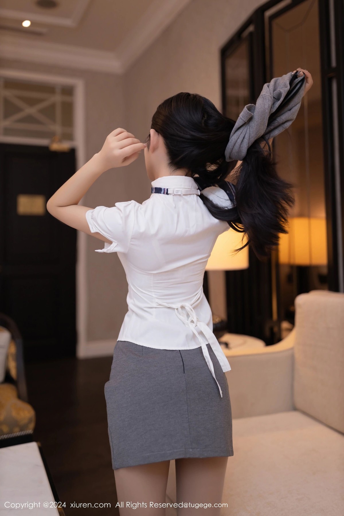 【XiuRen秀人網】20240724Vol8910譚小靈【80P】-[秀人套图]