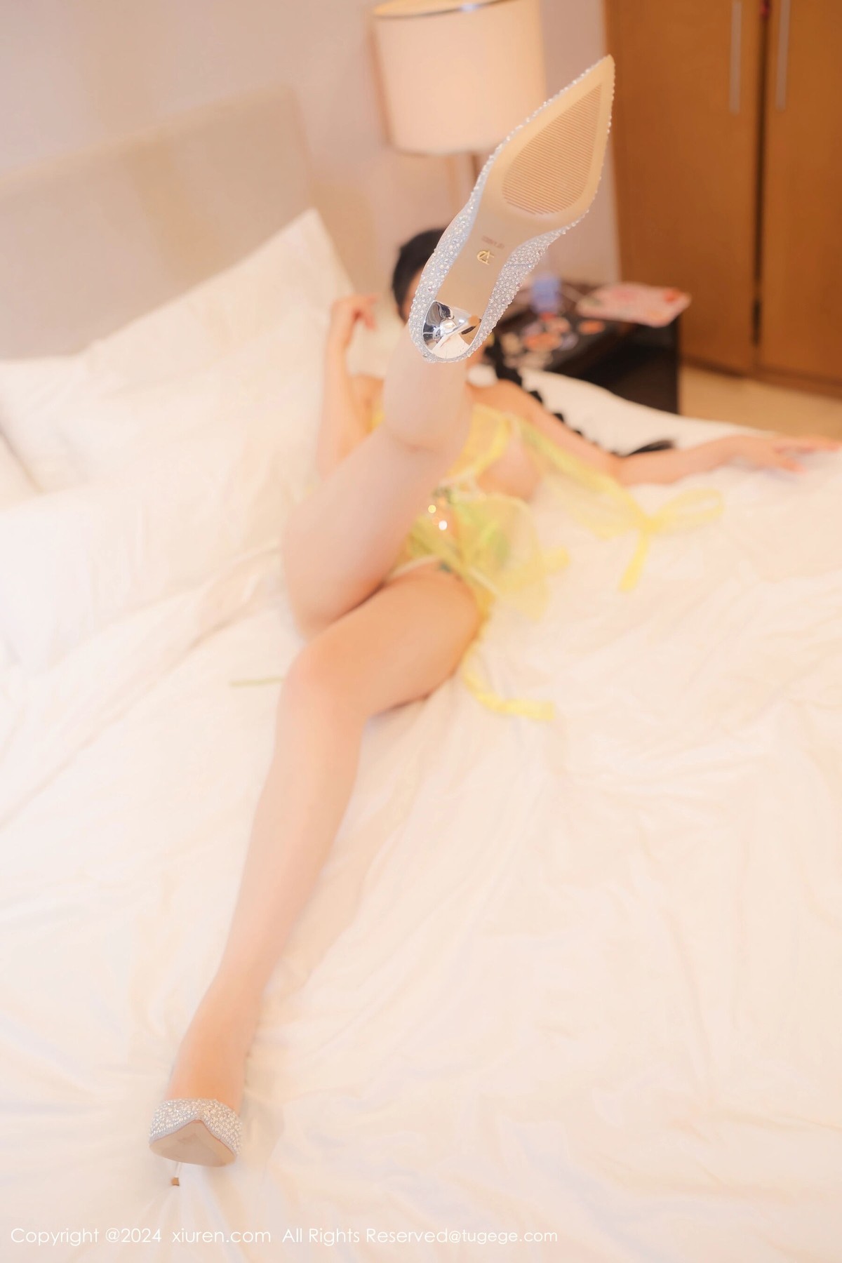 【XiuRen秀人網】20240725Vol8913田冰冰【55P】-[秀人套图]