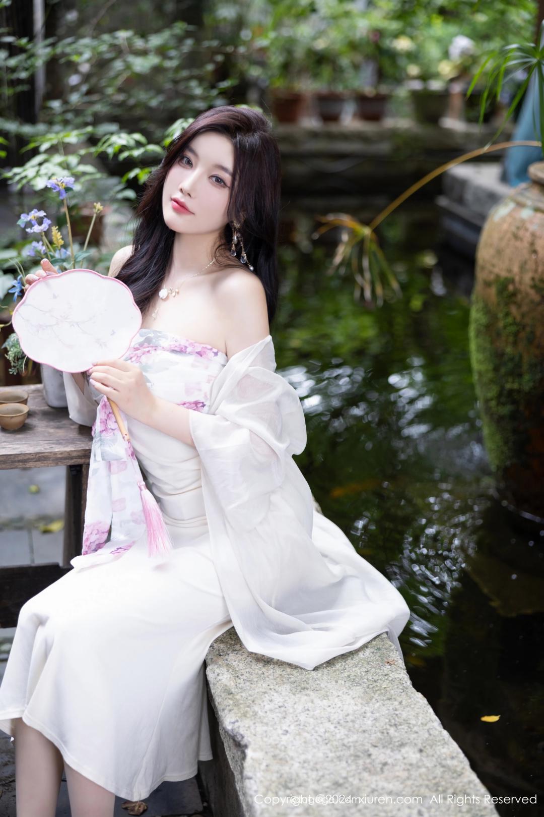 【XiuRen秀人網】20240726Vol8926楊晨晨Yome【80P】-[秀人套图]