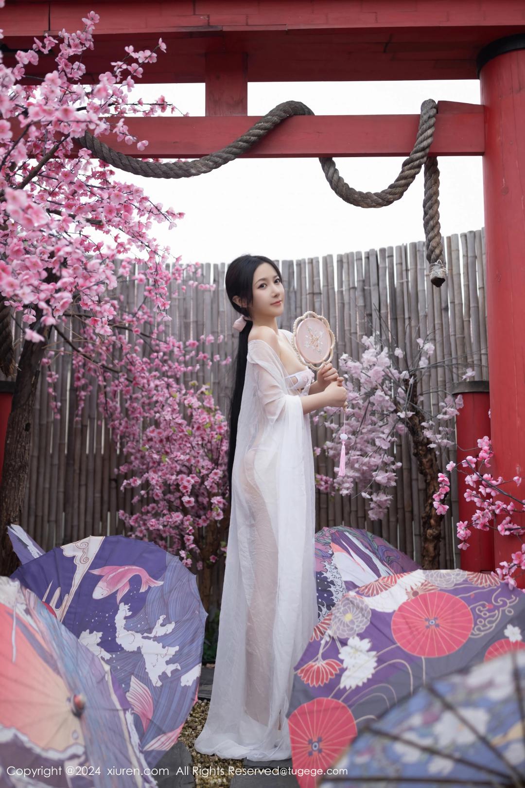 【XiuRen秀人網】20240726Vol8927魚子醬Fish【80P】-[秀人套图]