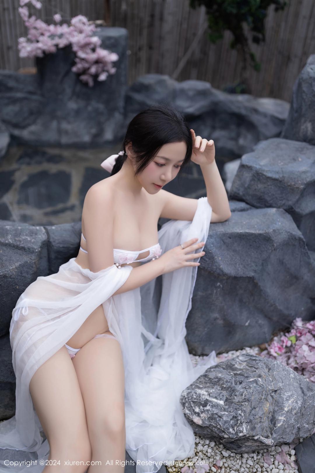 【XiuRen秀人網】20240726Vol8927魚子醬Fish【80P】-[秀人套图]