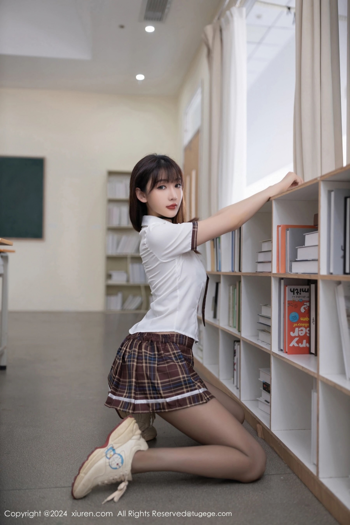 【XiuRen秀人網】20240725Vol8918陸萱萱【80P】-[秀人套图]