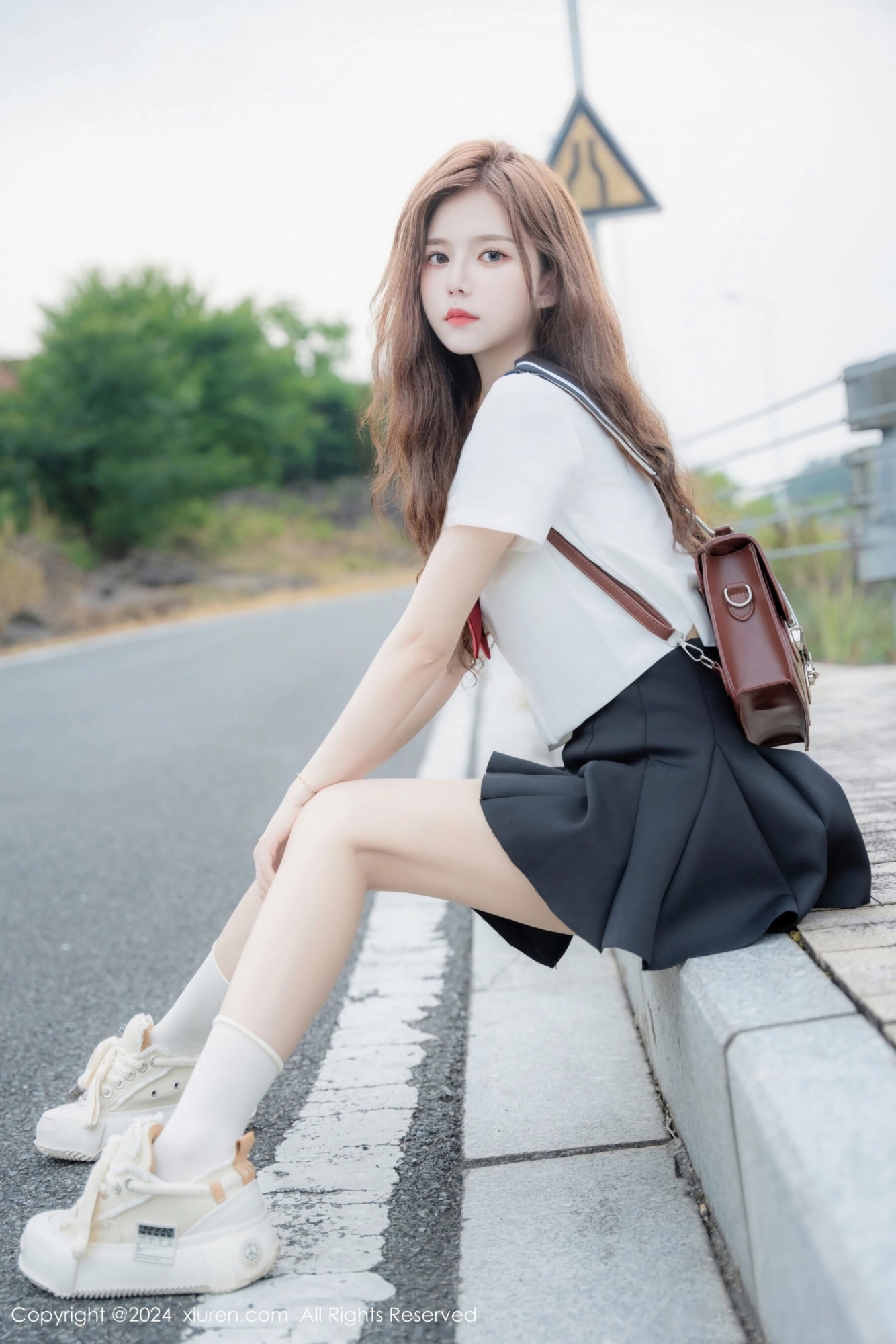 【XiuRen秀人網】20240801Vol8948拍黃瓜girl【81P】-[秀人套图]