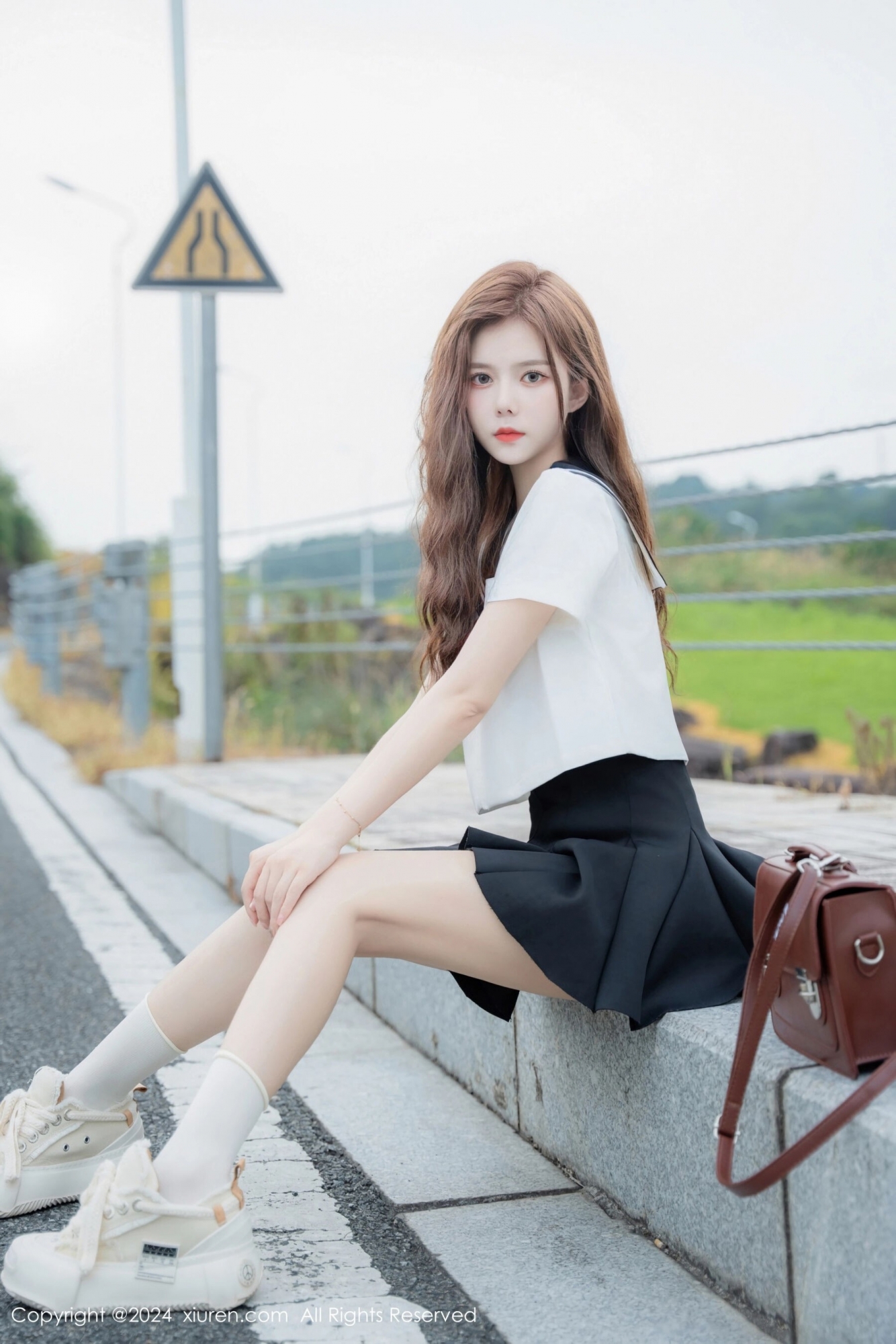 【XiuRen秀人網】20240801Vol8948拍黃瓜girl【81P】-[秀人套图]