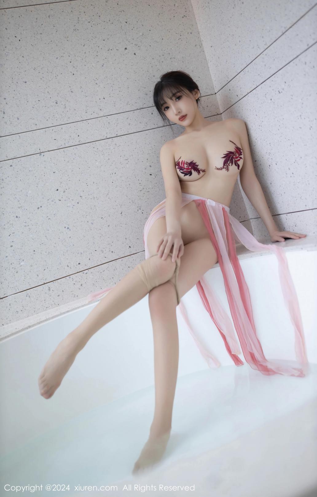 【XiuRen秀人網】20240801Vol8954陸萱萱【80P】-[秀人套图]