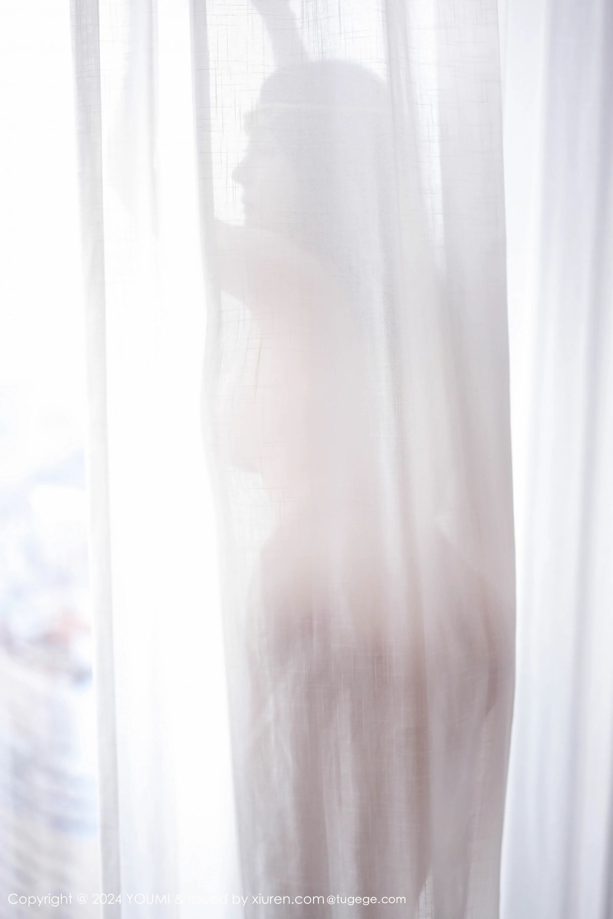 【YOUMI尤蜜薈】20240809Vol1091允爾【69P】-[秀人套图]