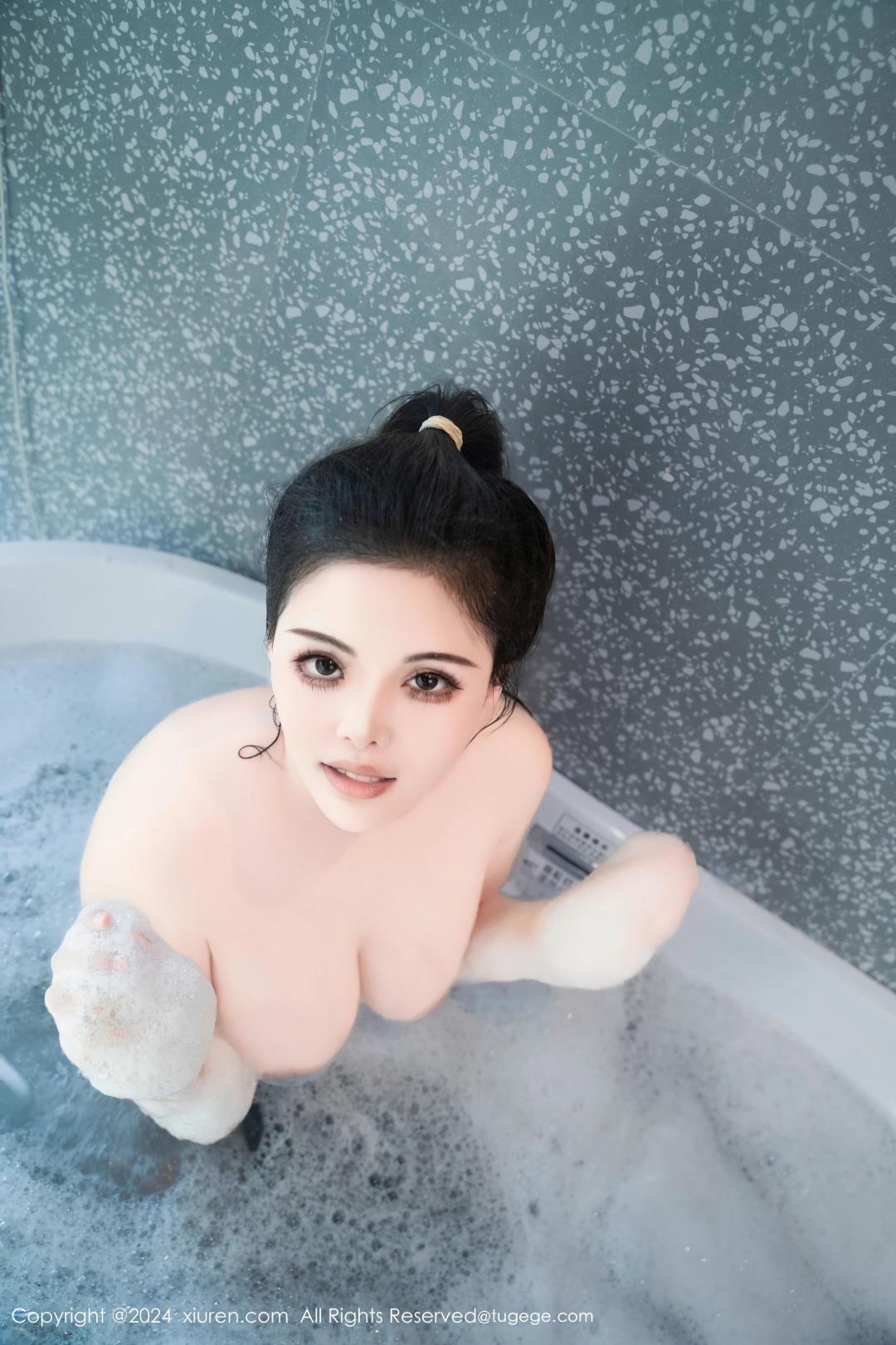 【XiuRen秀人網】20240808Vol8981陳三穗【74P】-[秀人套图]