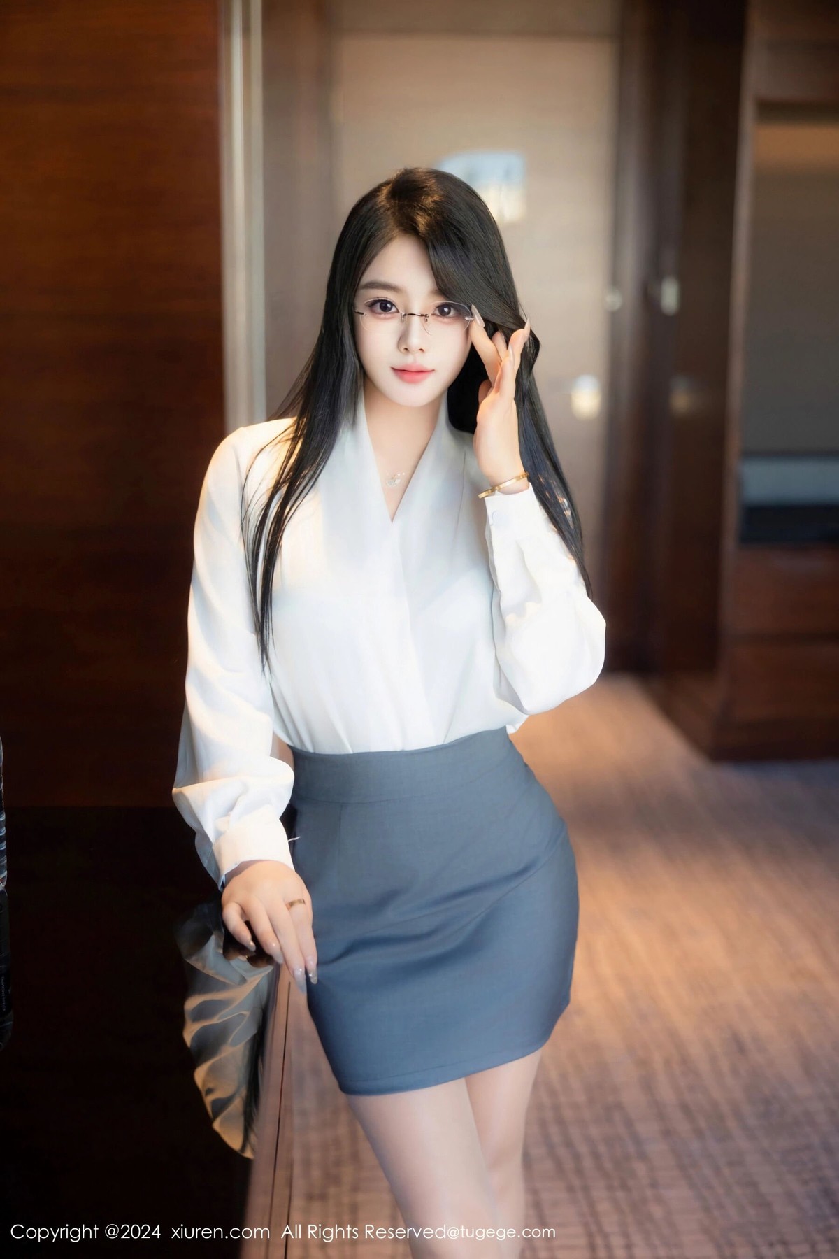 【XiuRen秀人網】20240809Vol8989麥田【83P】-[秀人套图]