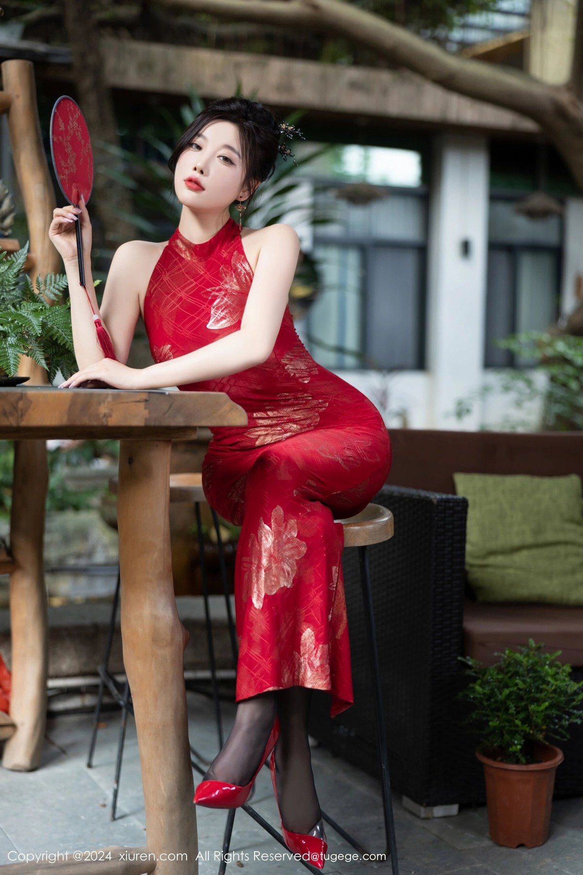 【XiuRen秀人網】20240809Vol8996楊晨晨Yome【81P】-[秀人套图]