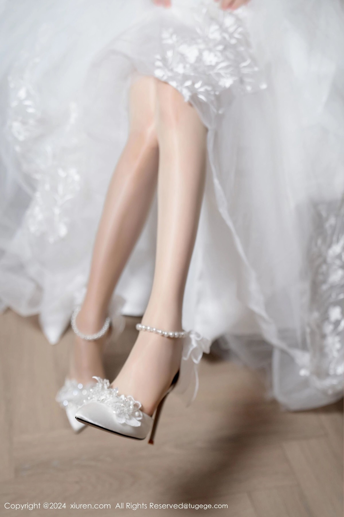 【XiuRen秀人網】20240809Vol8998利世【100P】-[秀人套图]