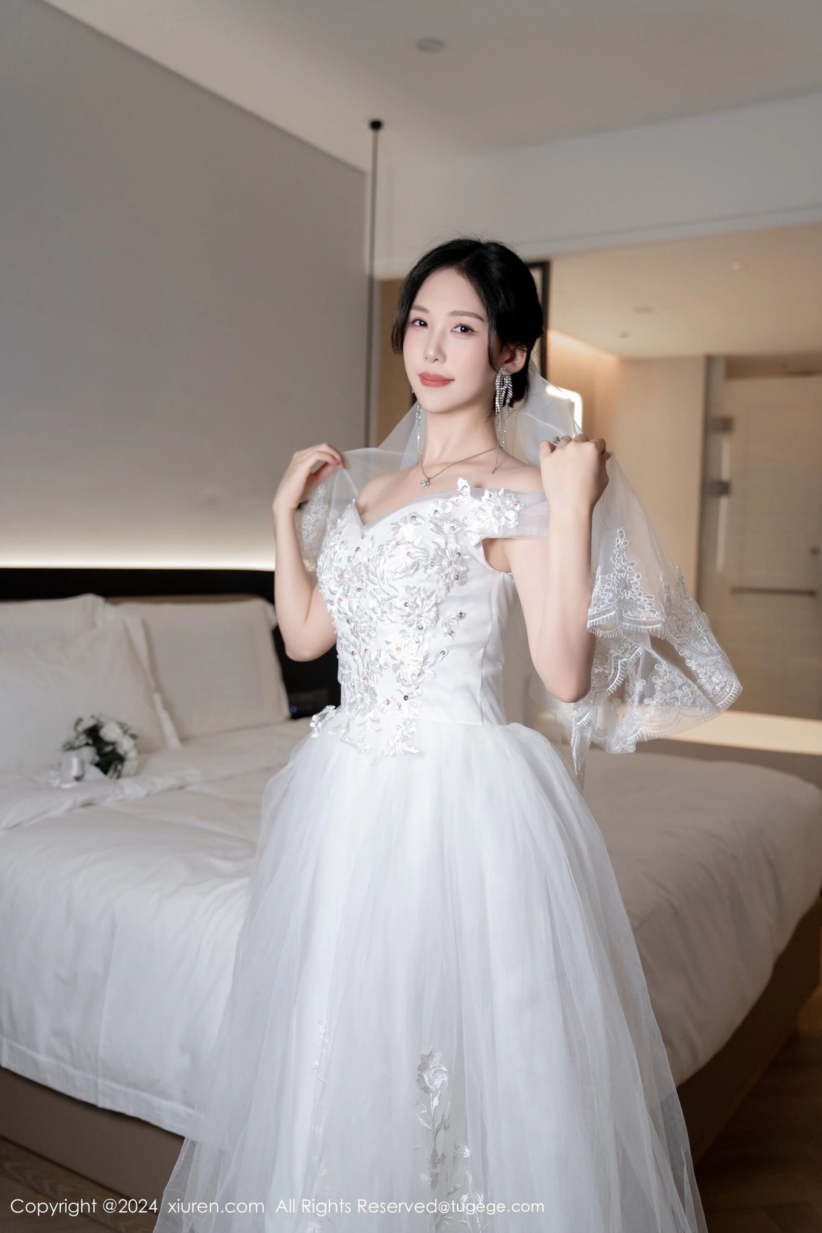 【XiuRen秀人網】20240809Vol8998利世【100P】-[秀人套图]