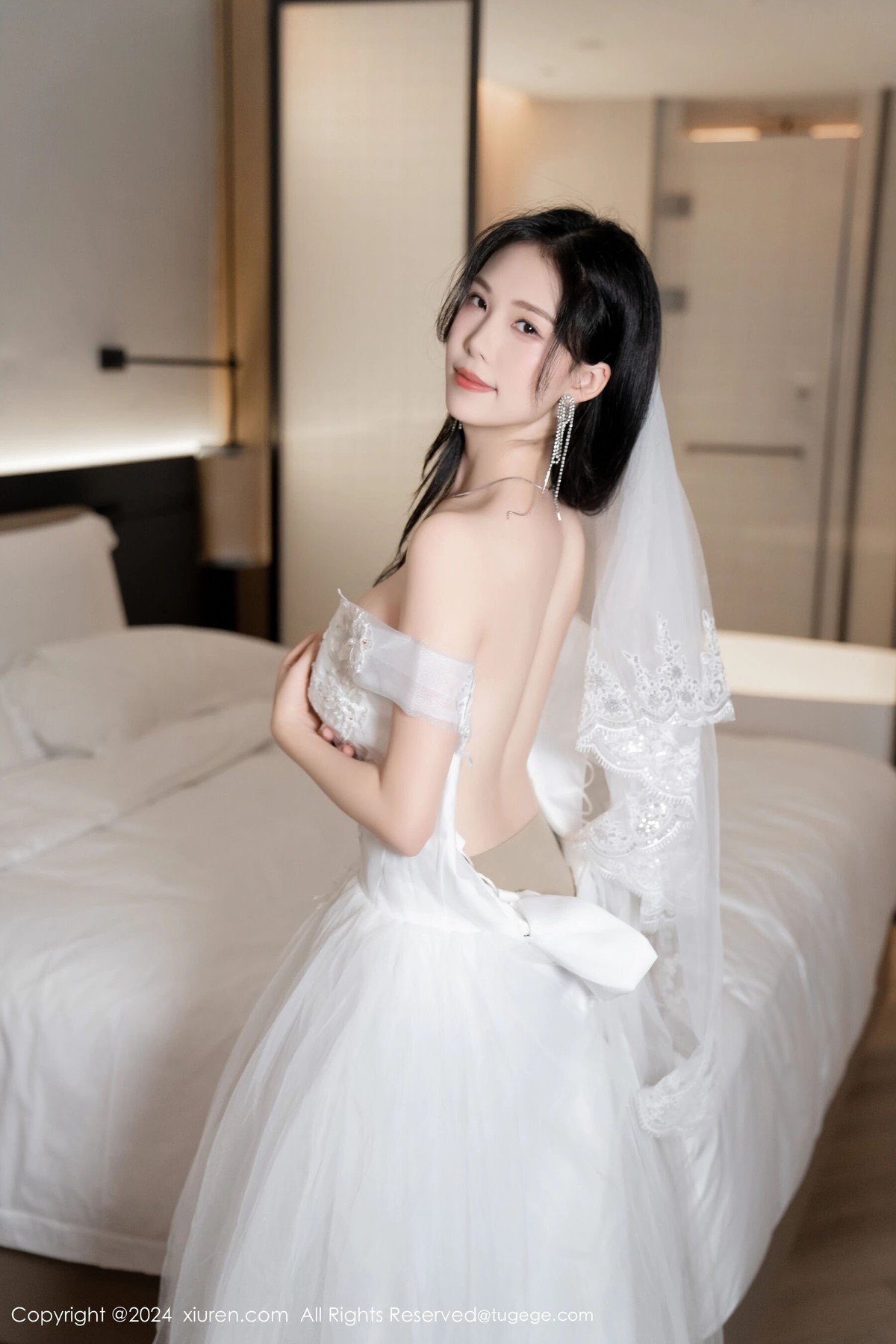 【XiuRen秀人網】20240809Vol8998利世【100P】-[秀人套图]