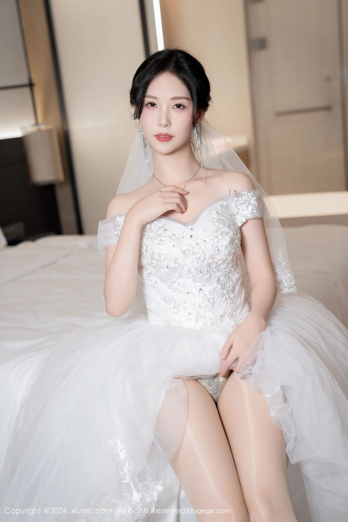 【XiuRen秀人網】20240809Vol8998利世【100P】-[秀人套图]