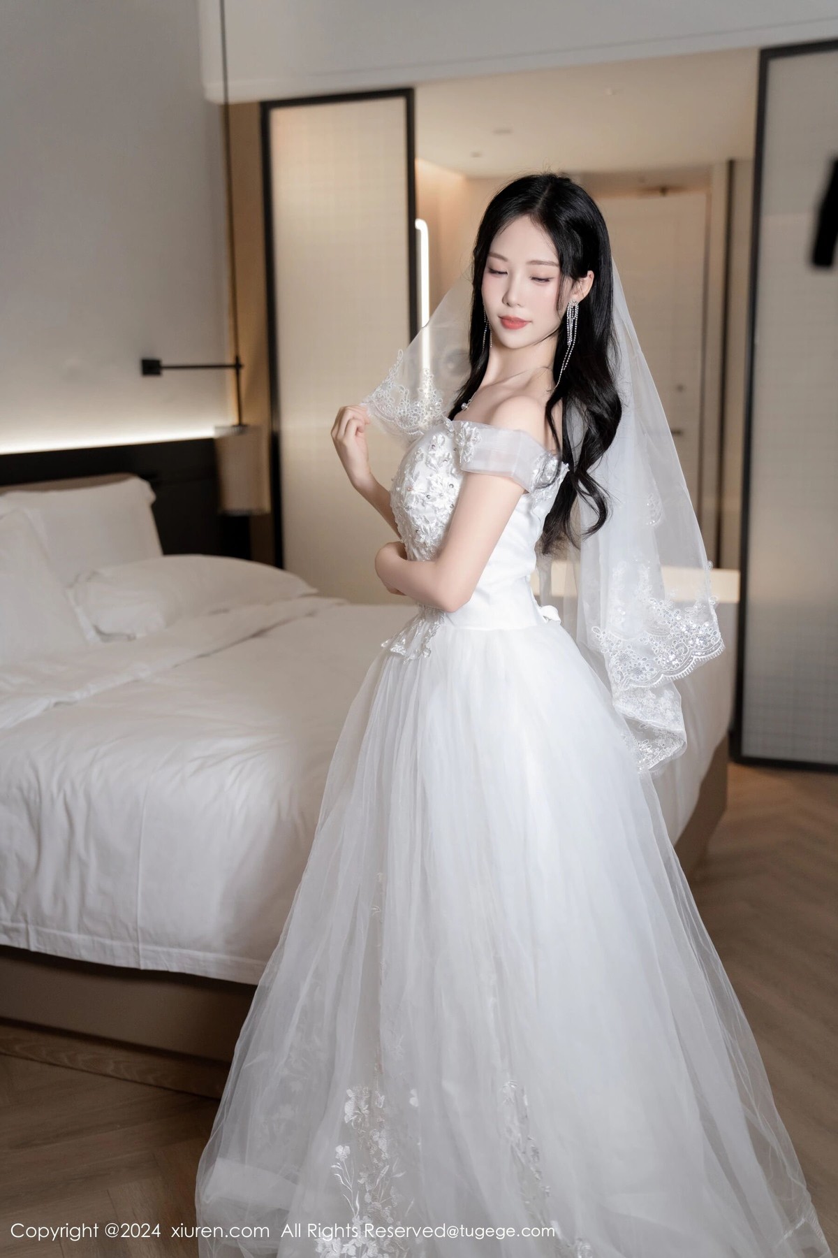 【XiuRen秀人網】20240809Vol8998利世【100P】-[秀人套图]