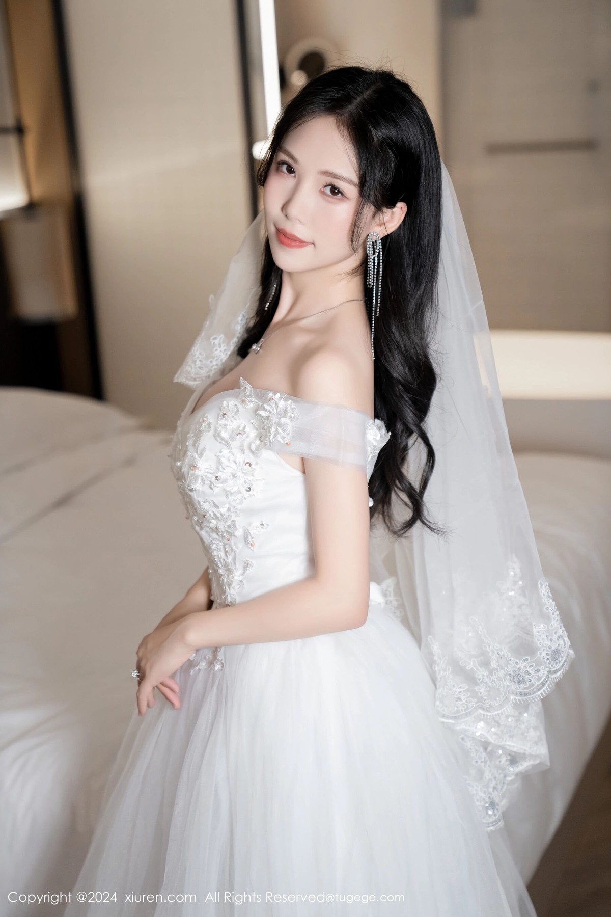 【XiuRen秀人網】20240809Vol8998利世【100P】-[秀人套图]