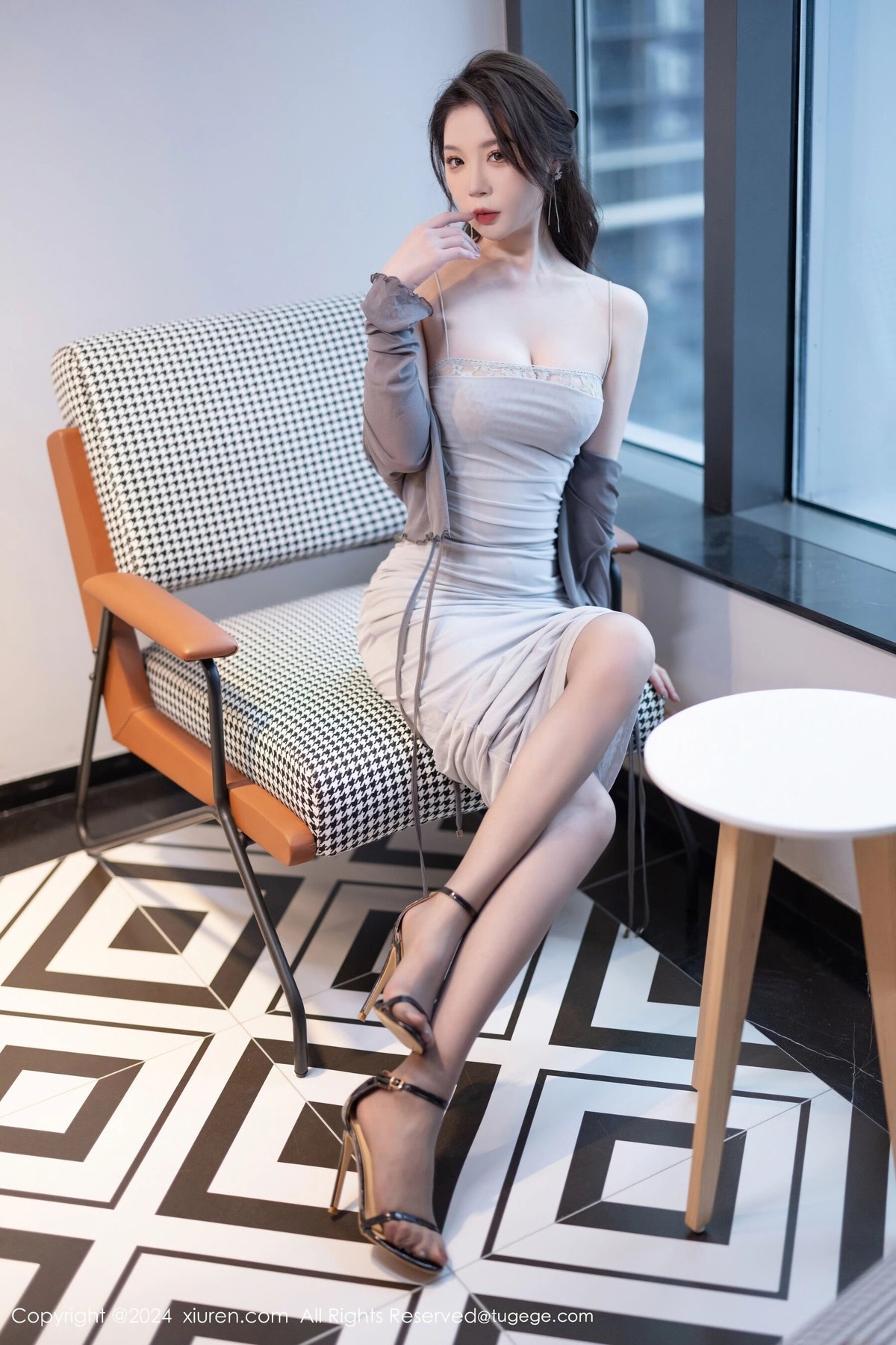 【XiuRen秀人網】20240813Vol9007夢心玥【100P】-[秀人套图]