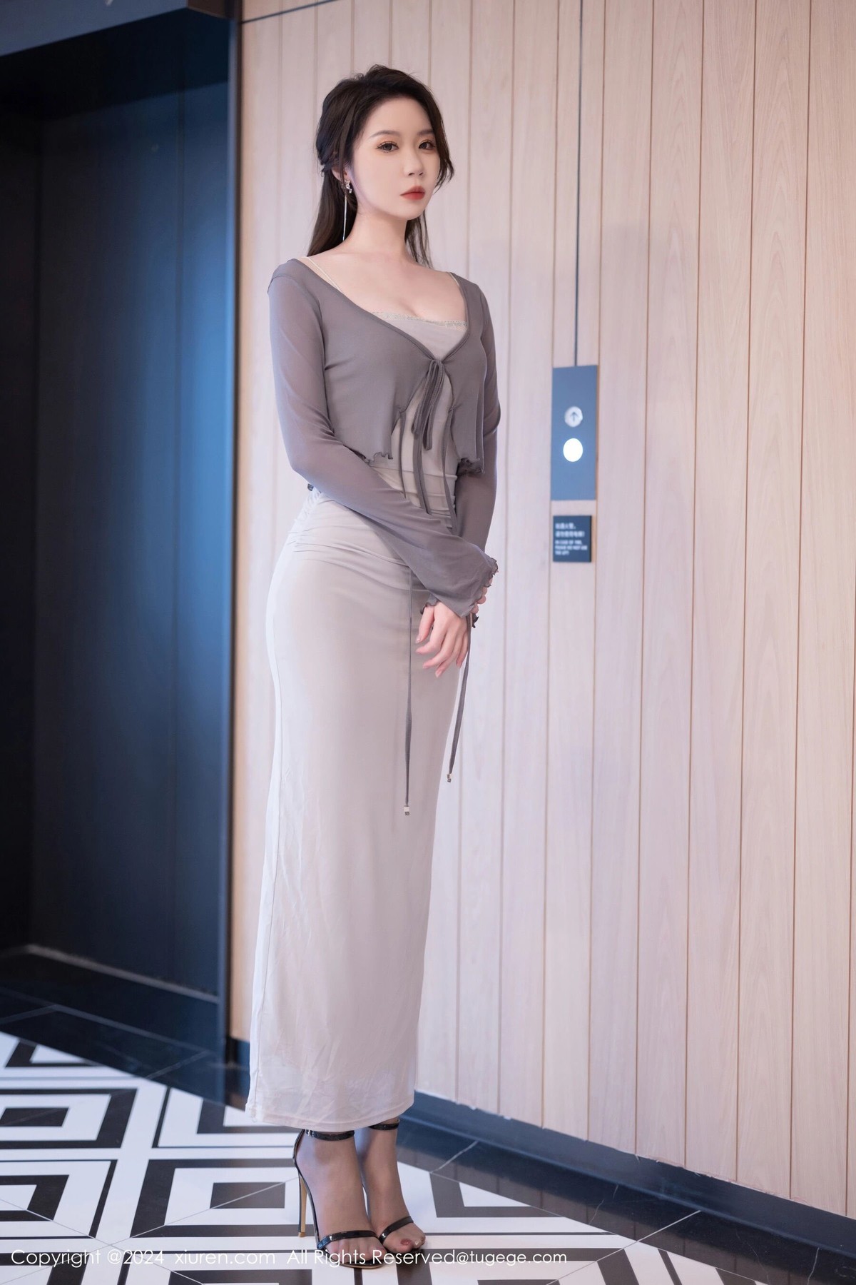 【XiuRen秀人網】20240813Vol9007夢心玥【100P】-[秀人套图]