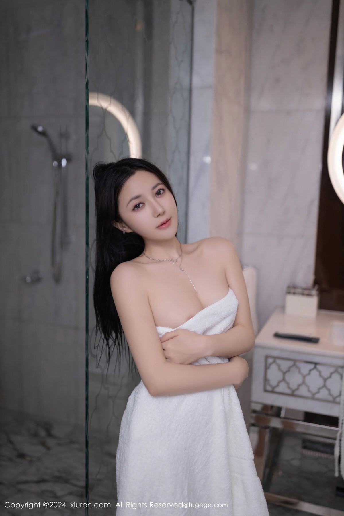 【XiuRen秀人網】20240816Vol9030魚子醬Fish【80P】-[秀人套图]