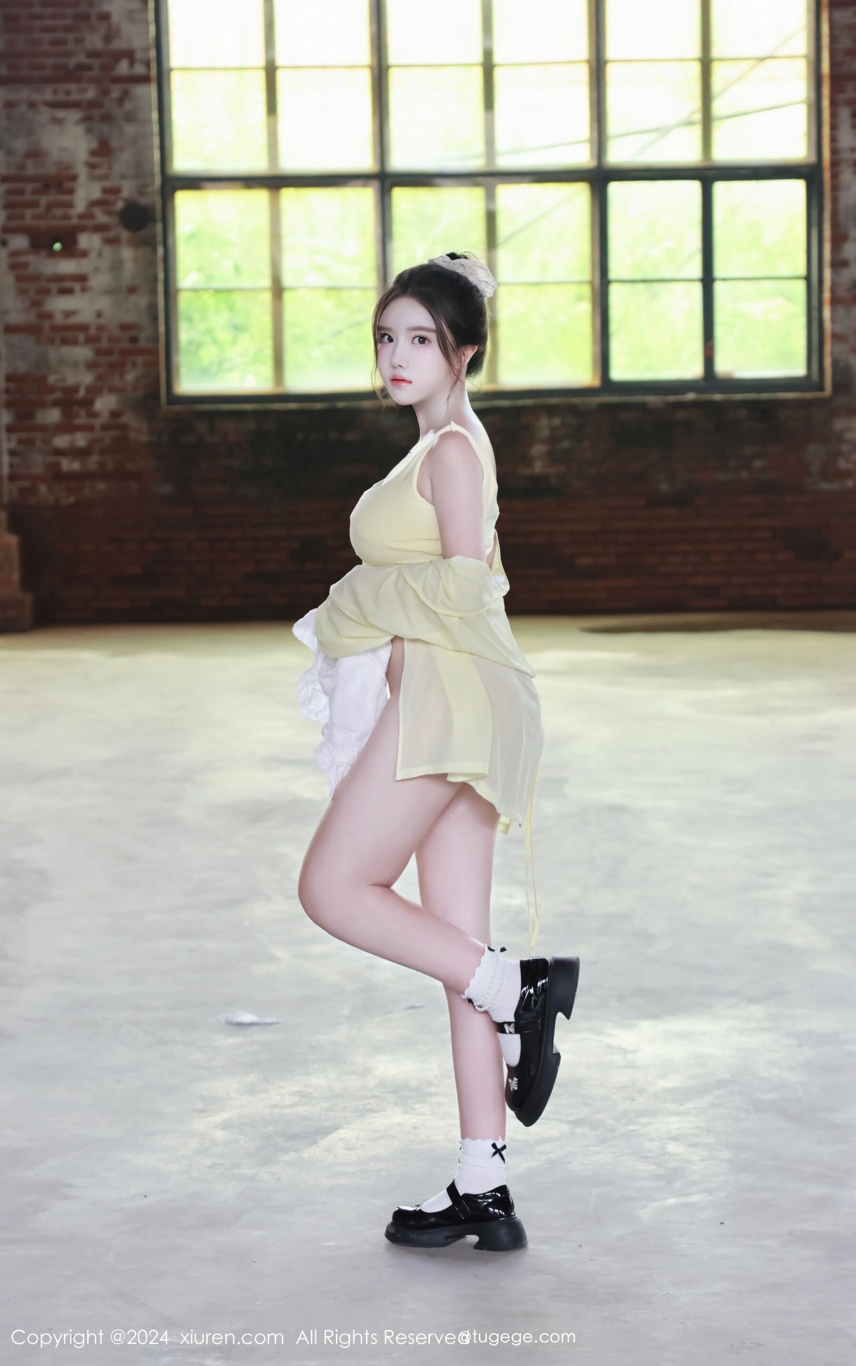 【XiuRen秀人網】20240816Vol9024小薯條nienie【89P】-[秀人套图]