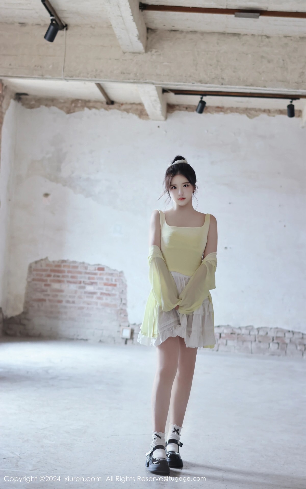 【XiuRen秀人網】20240816Vol9024小薯條nienie【89P】-[秀人套图]