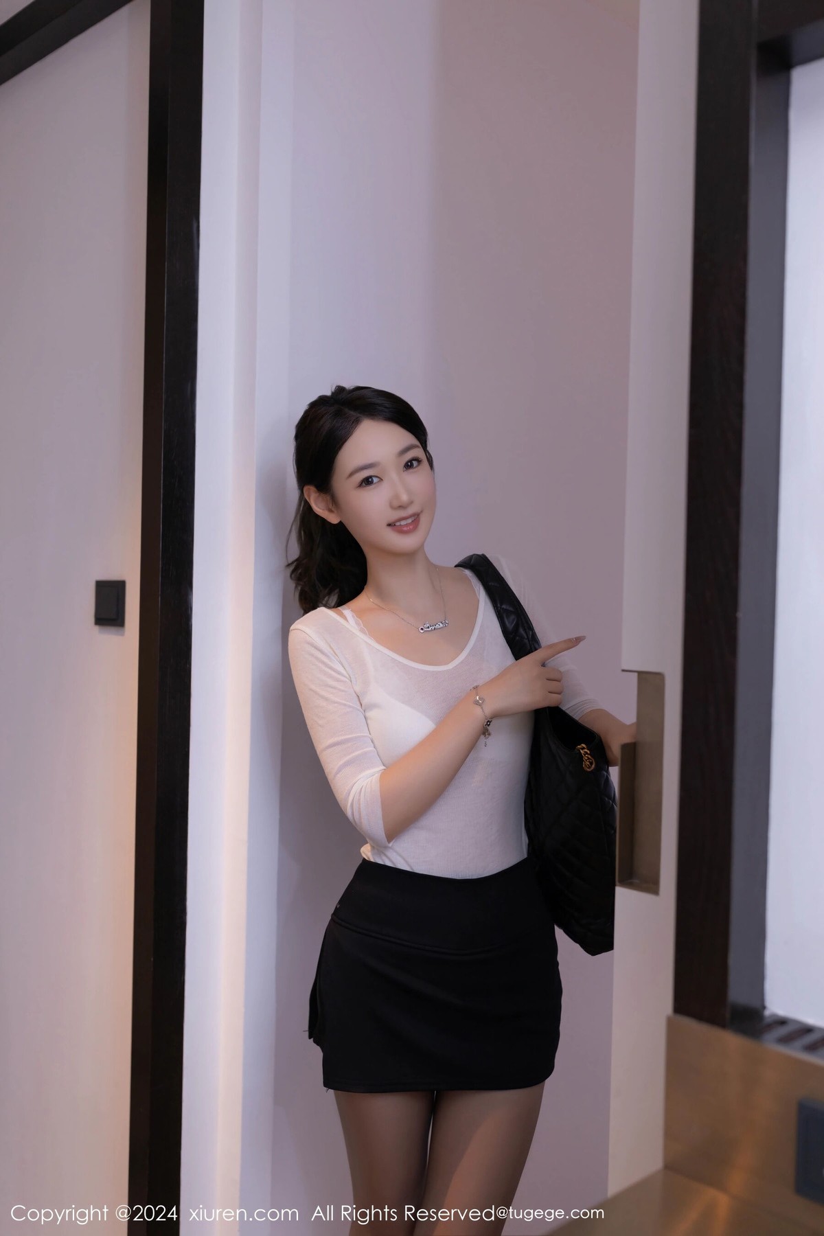 【XiuRen秀人網】20240819Vol9036唐安琪【84P】-[秀人套图]