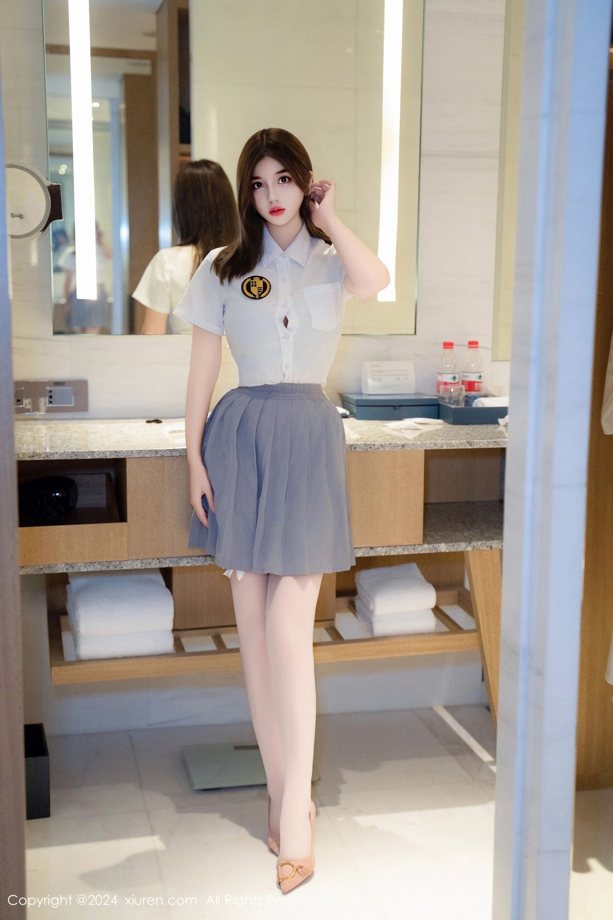 【XiuRen秀人網】20240826Vol9066周jojobaby【83P】-[秀人套图]