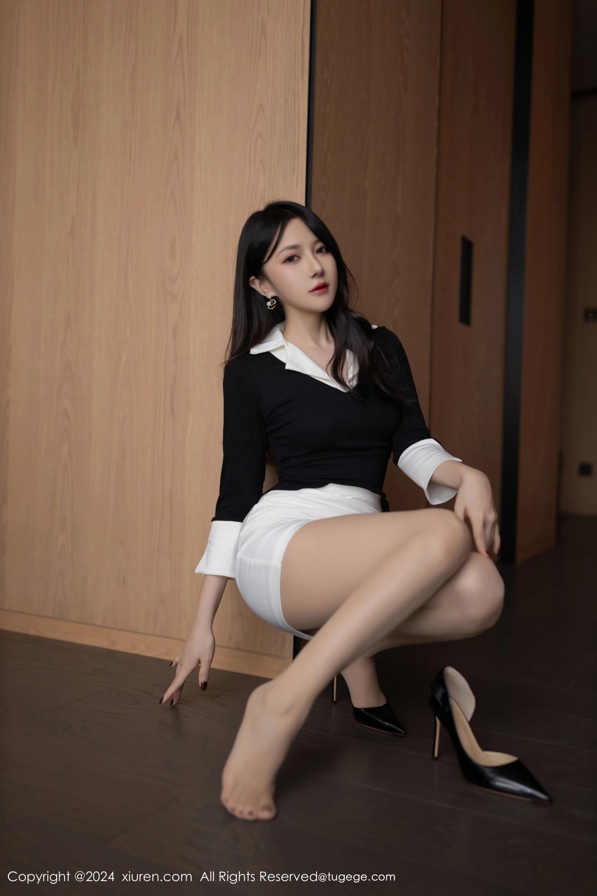 【XiuRen秀人網】20240823Vol9063魚子醬Fish【80P】-[秀人套图]