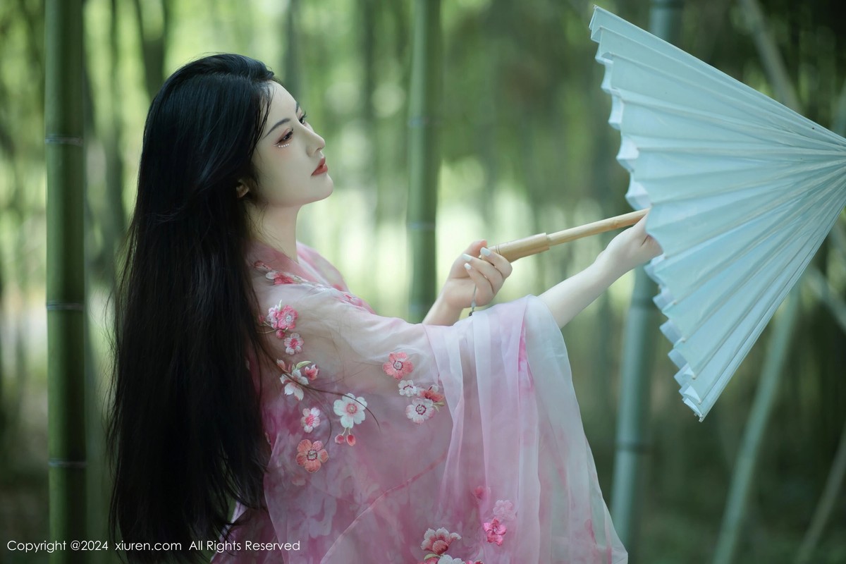 【XiuRen秀人網】20240902Vol9100詩詩kiki【70P】-[秀人套图]