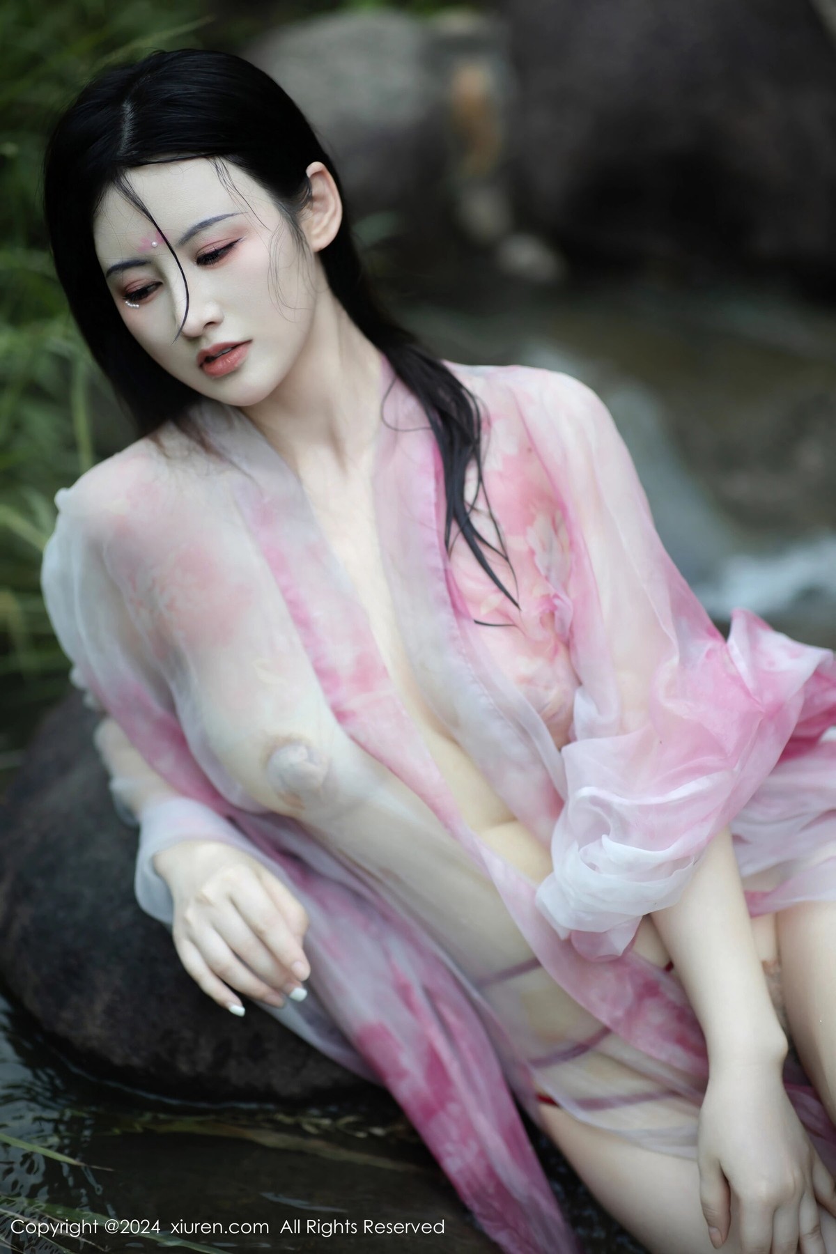 【XiuRen秀人網】20240902Vol9100詩詩kiki【70P】-[秀人套图]