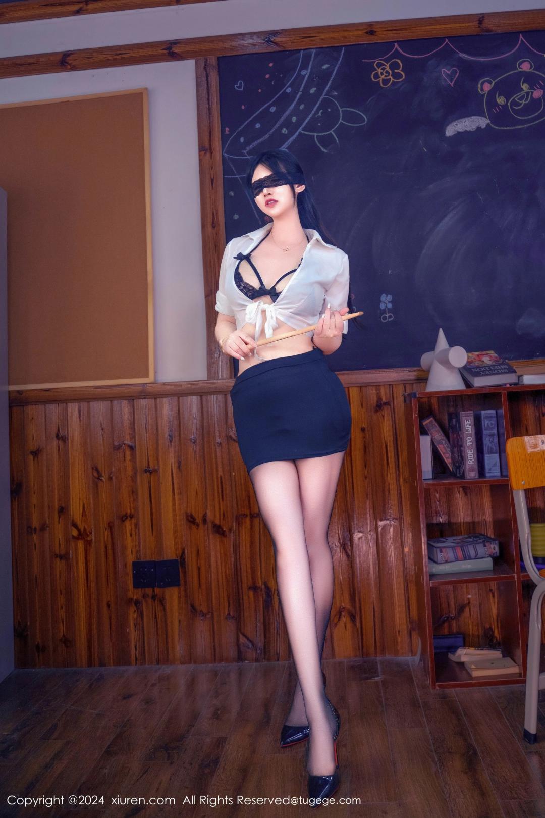 【XiuRen秀人網】20240909Vol9130詩詩kiki【88P】-[秀人套图]