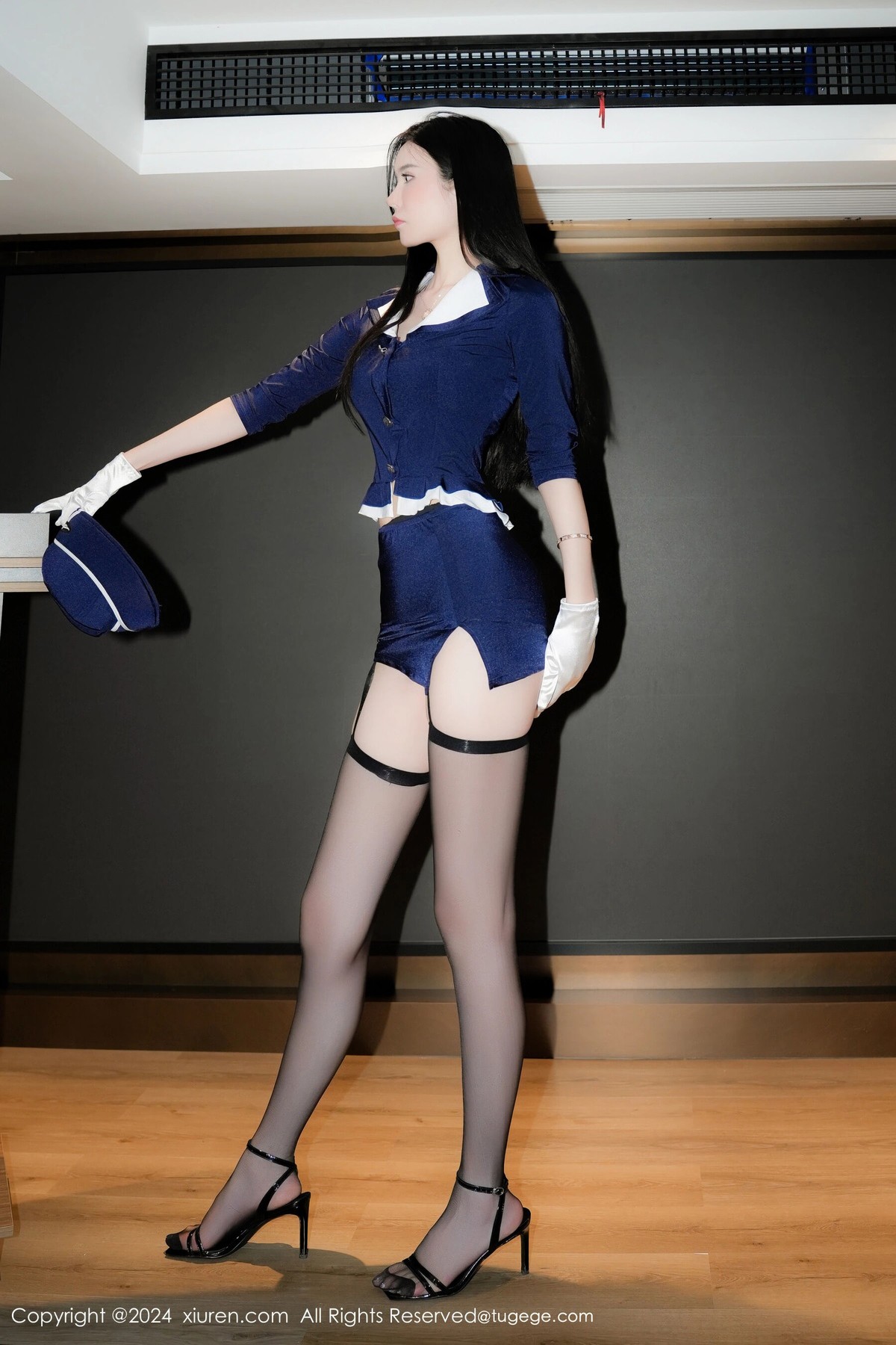 【XiuRen秀人網】20240906Vol9126Erikaki【80P】-[秀人套图]