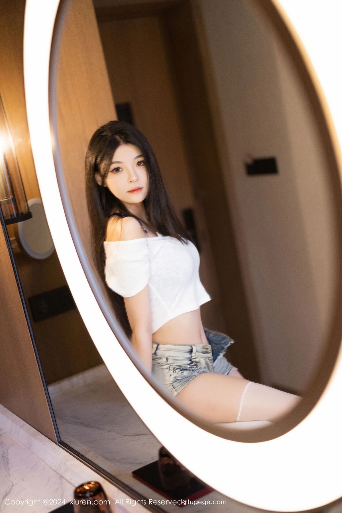 【XiuRen秀人網】20240911Vol9141初夢瑤【86P】-[秀人套图]