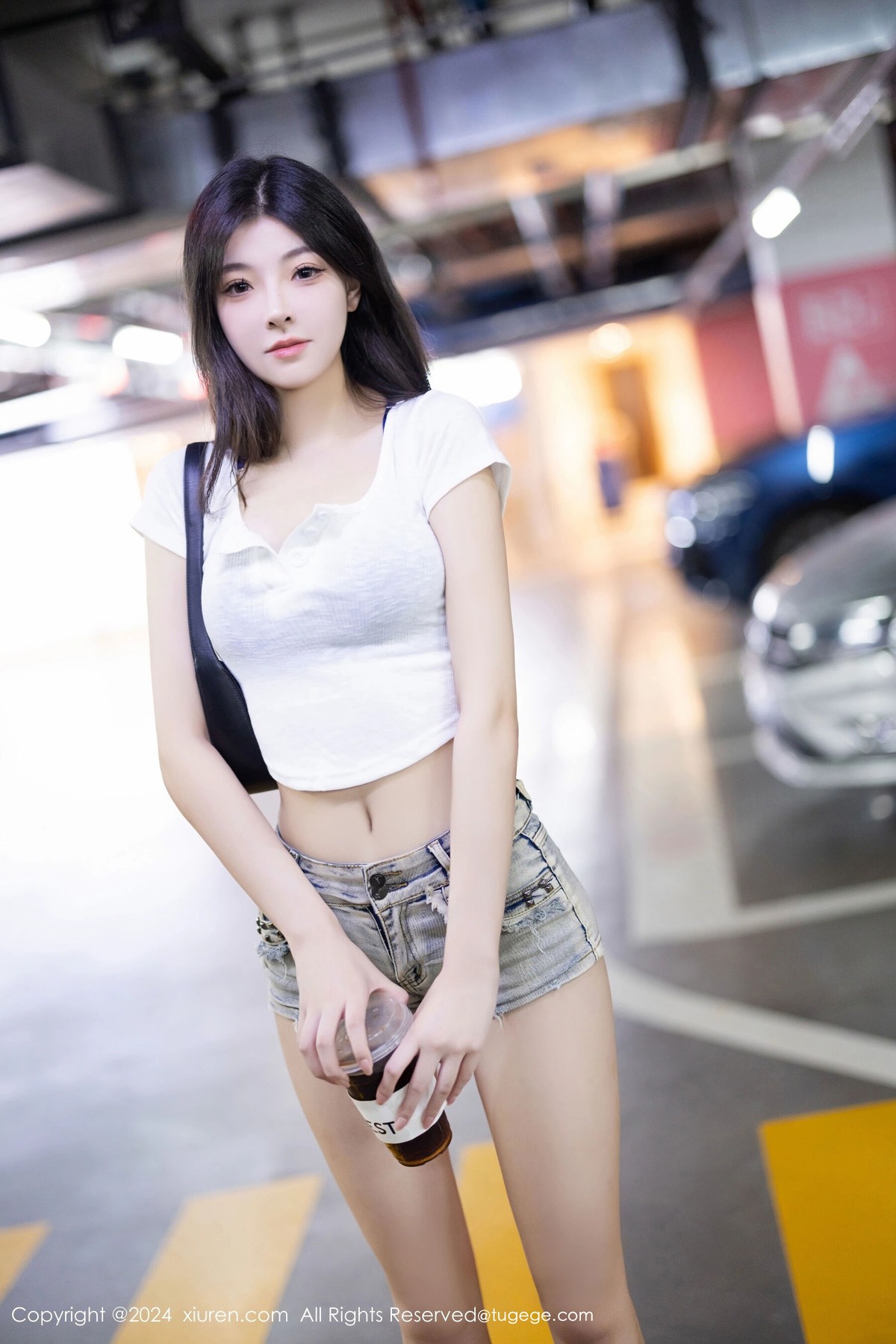 【XiuRen秀人網】20240911Vol9141初夢瑤【86P】-[秀人套图]