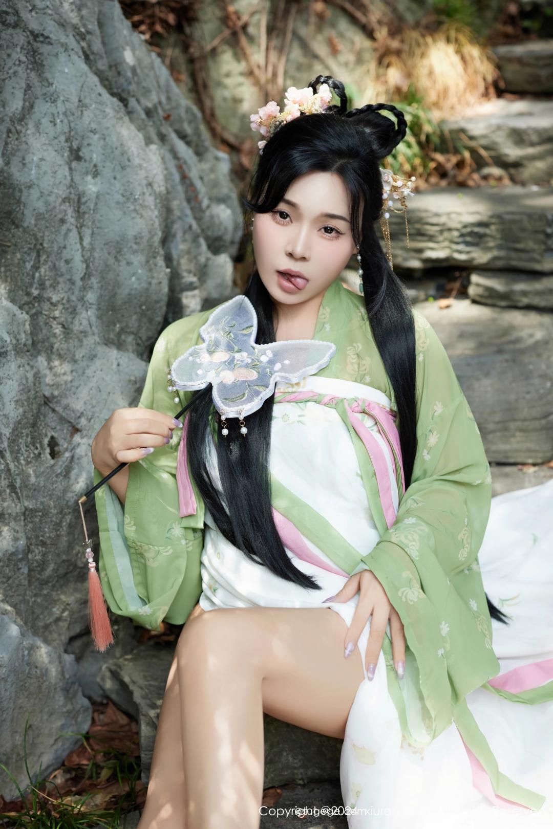 【XiuRen秀人網】20240914Vol9162麥田【72P】-[秀人套图]