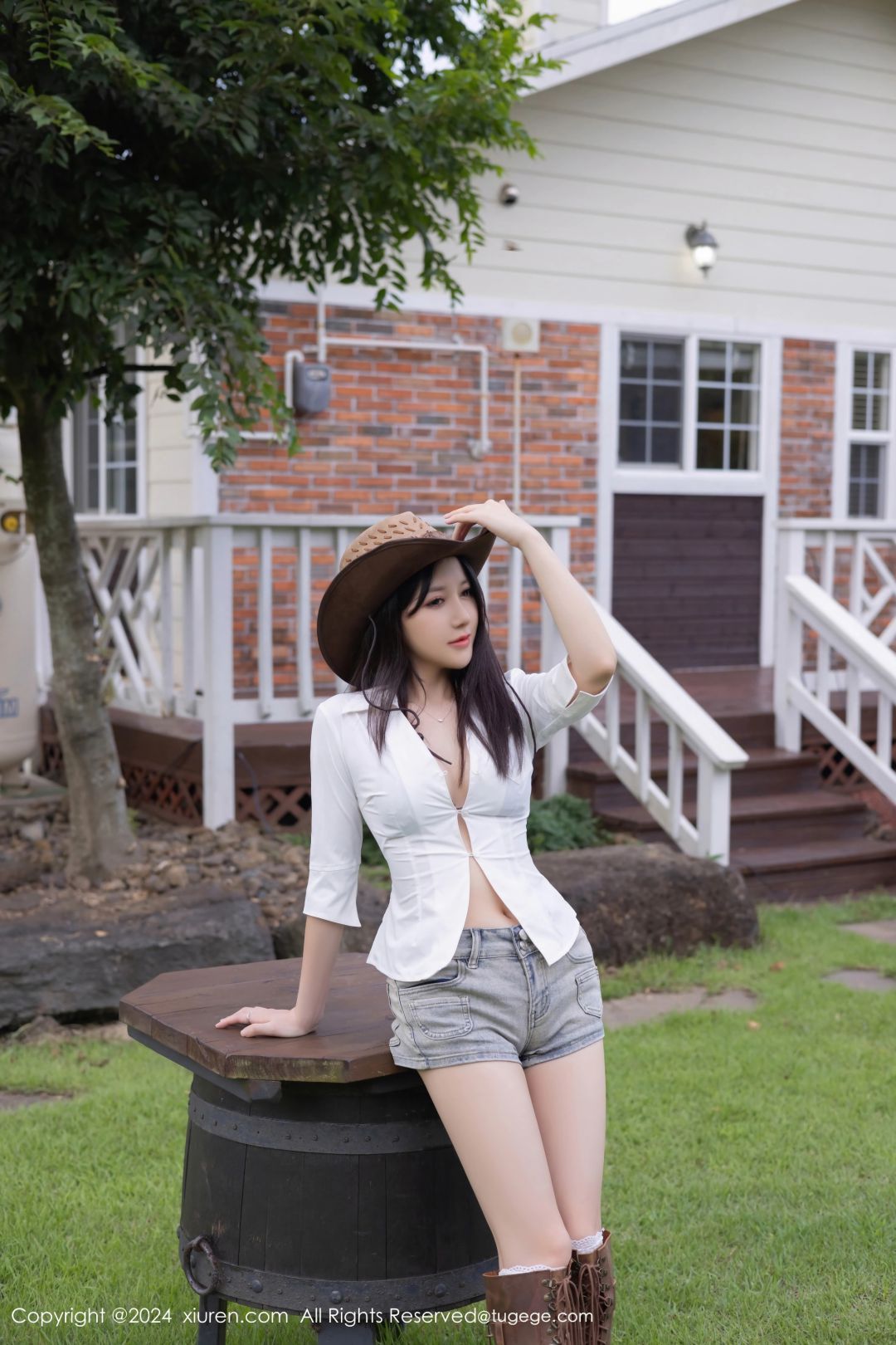 【XiuRen秀人網】20240914Vol9166魚子醬Fish【80P】-[秀人套图]