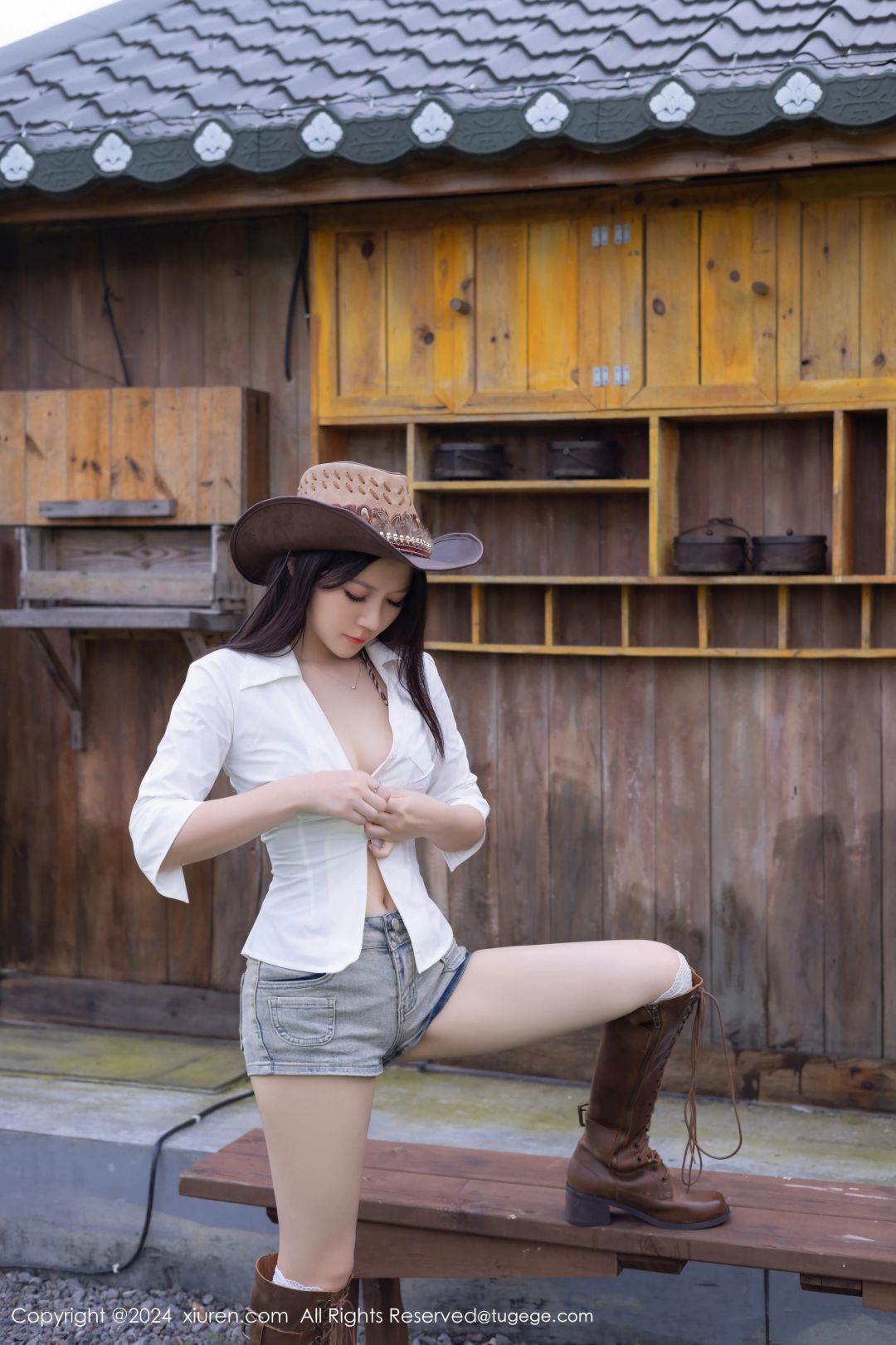 【XiuRen秀人網】20240914Vol9166魚子醬Fish【80P】-[秀人套图]