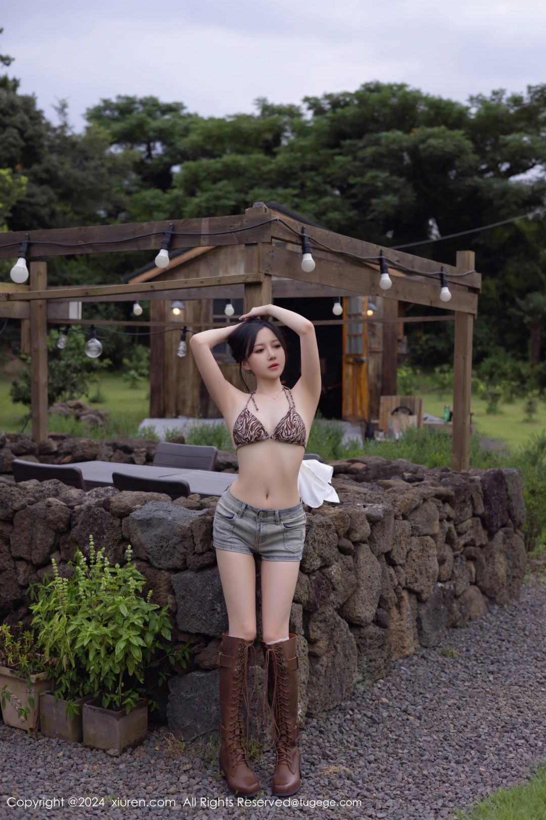 【XiuRen秀人網】20240914Vol9166魚子醬Fish【80P】-[秀人套图]