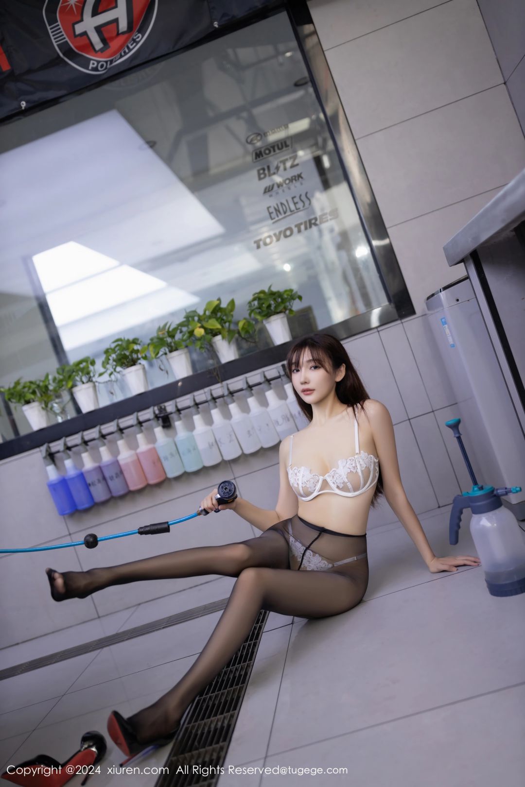 【XIUREN秀人網】20240919Vol9181陸萱萱【80P】-[秀人套图]