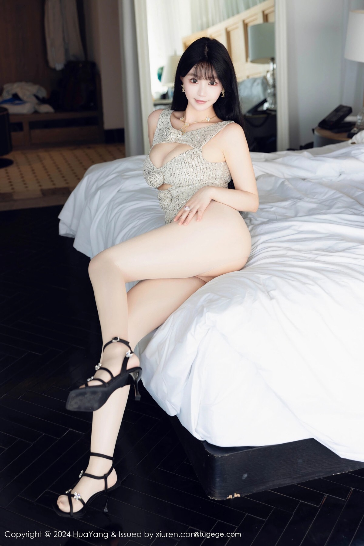 【HuaYang花漾寫真】20240920Vol609心上可Flora【84P】-[秀人套图]