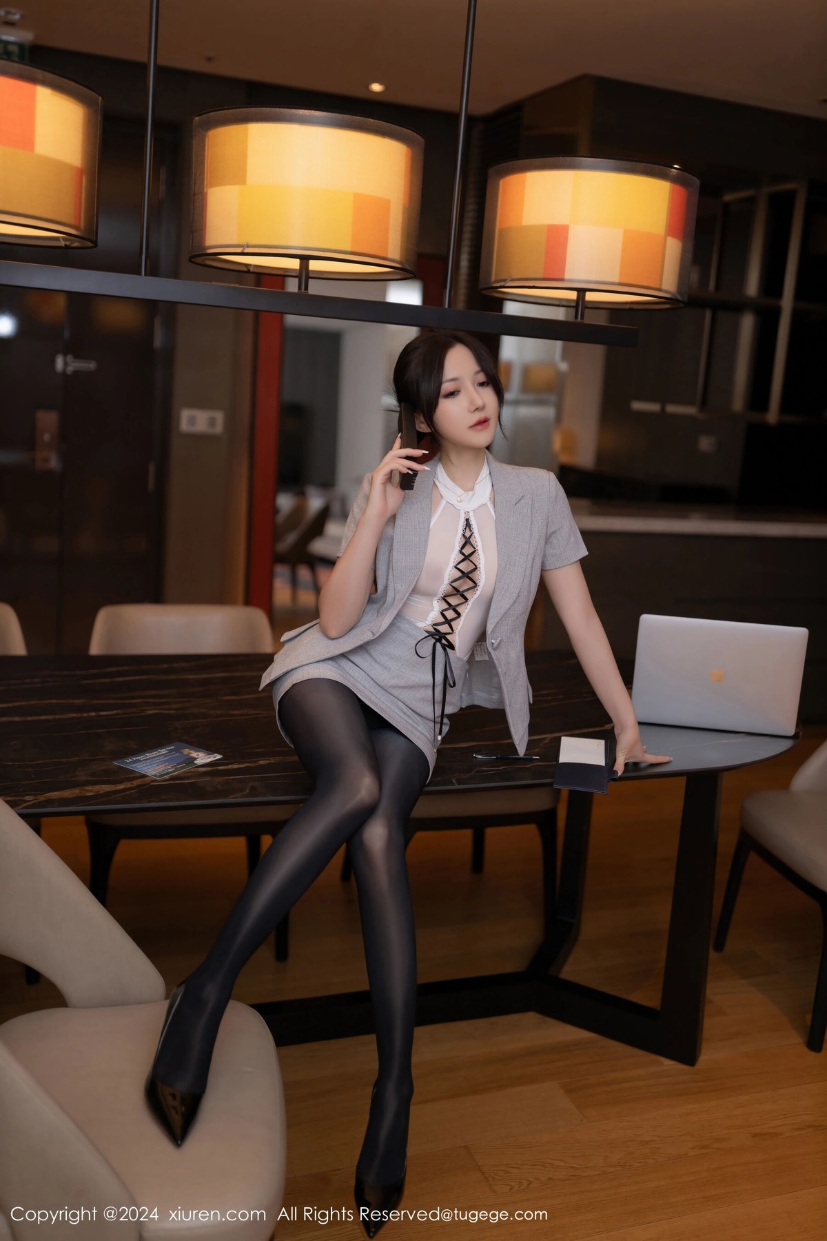 【XiuRen秀人網】20240920Vol9189魚子醬Fish【82P】-[秀人套图]