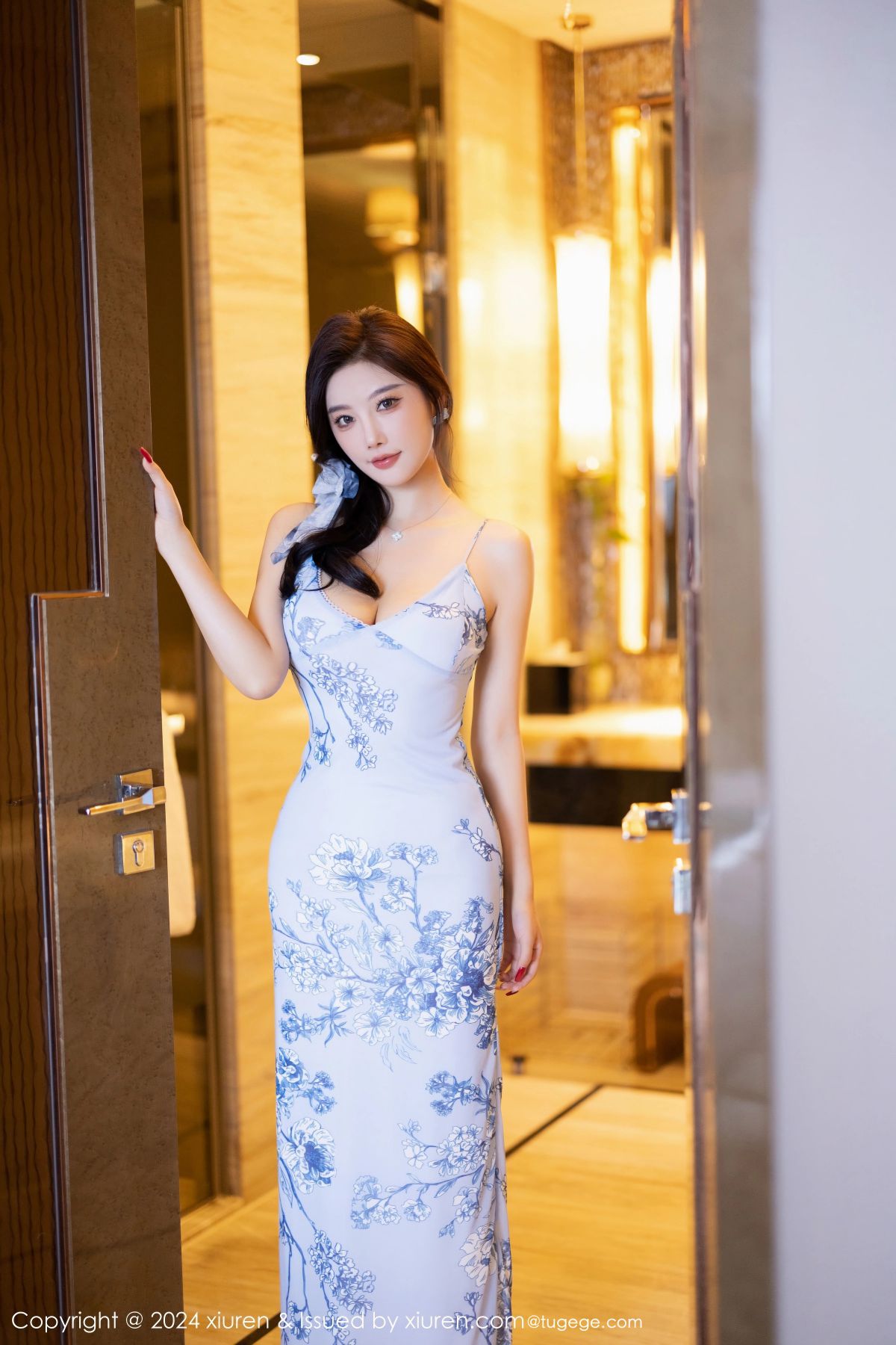 【XiuRen秀人網】20241008Vol9248沐言yanyan【80P】-[秀人套图]